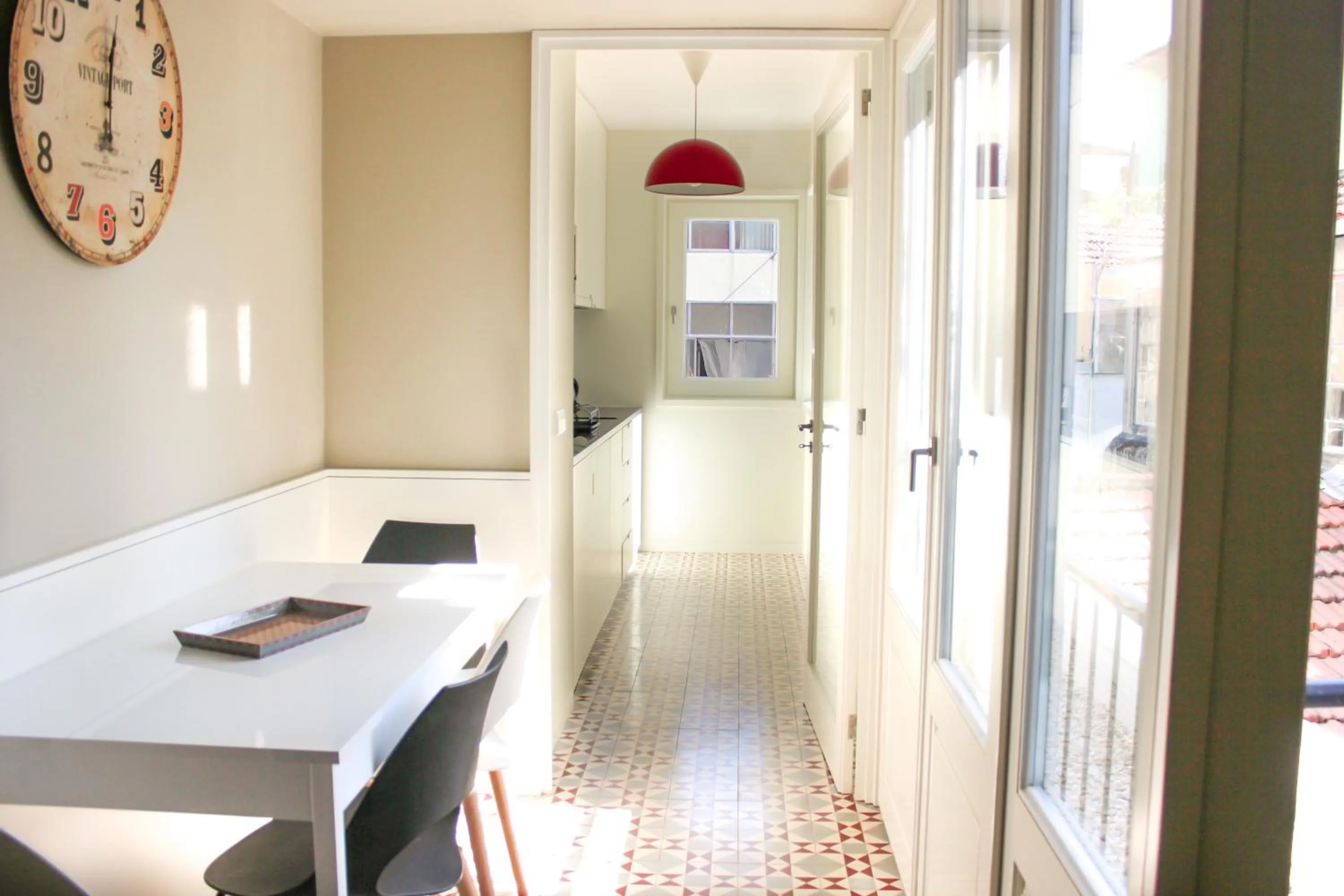 Dining area, Bed in Oporto Trendy Apartments