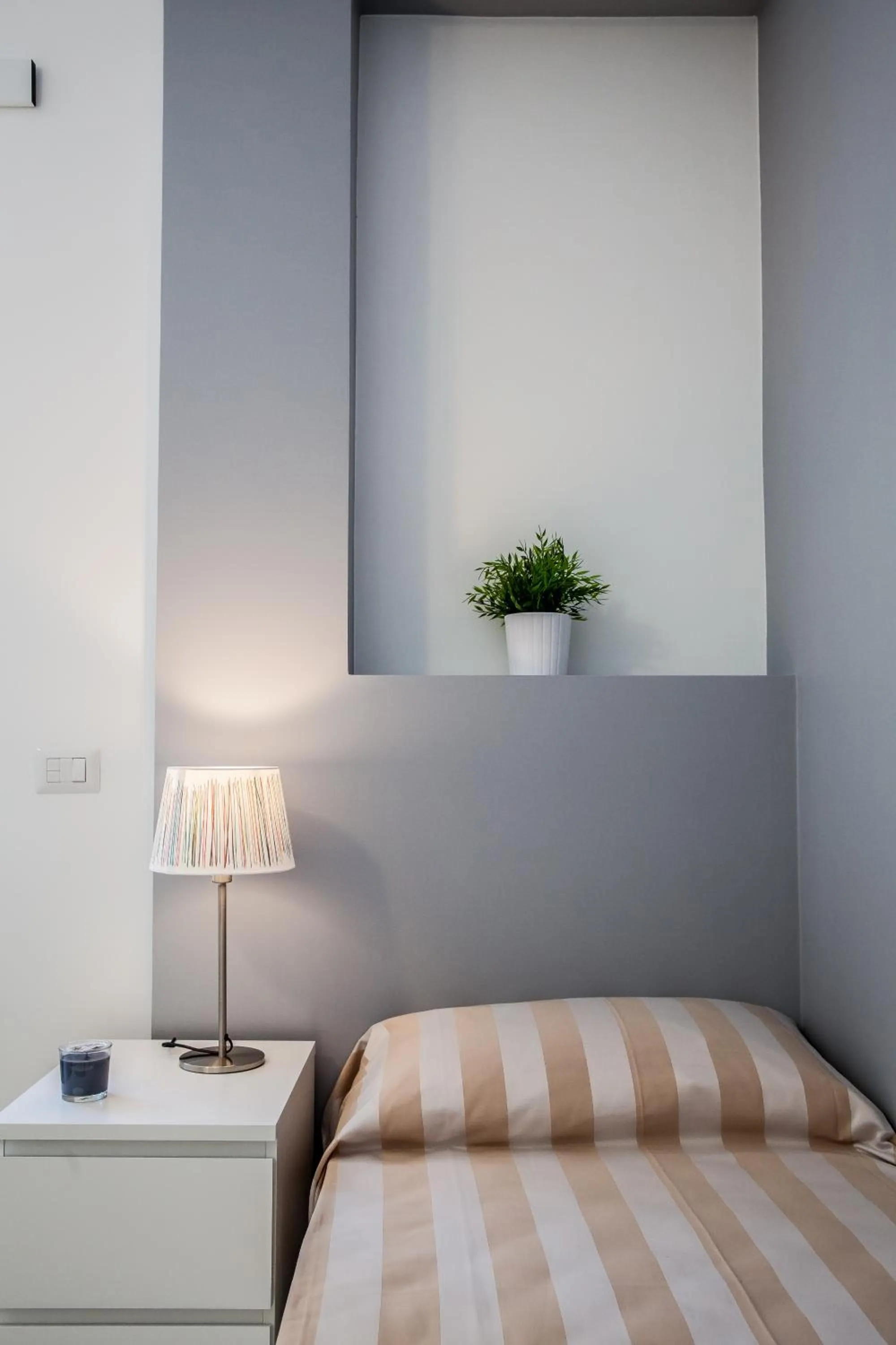 Bed in Vatican Rooms Holiday in Rome