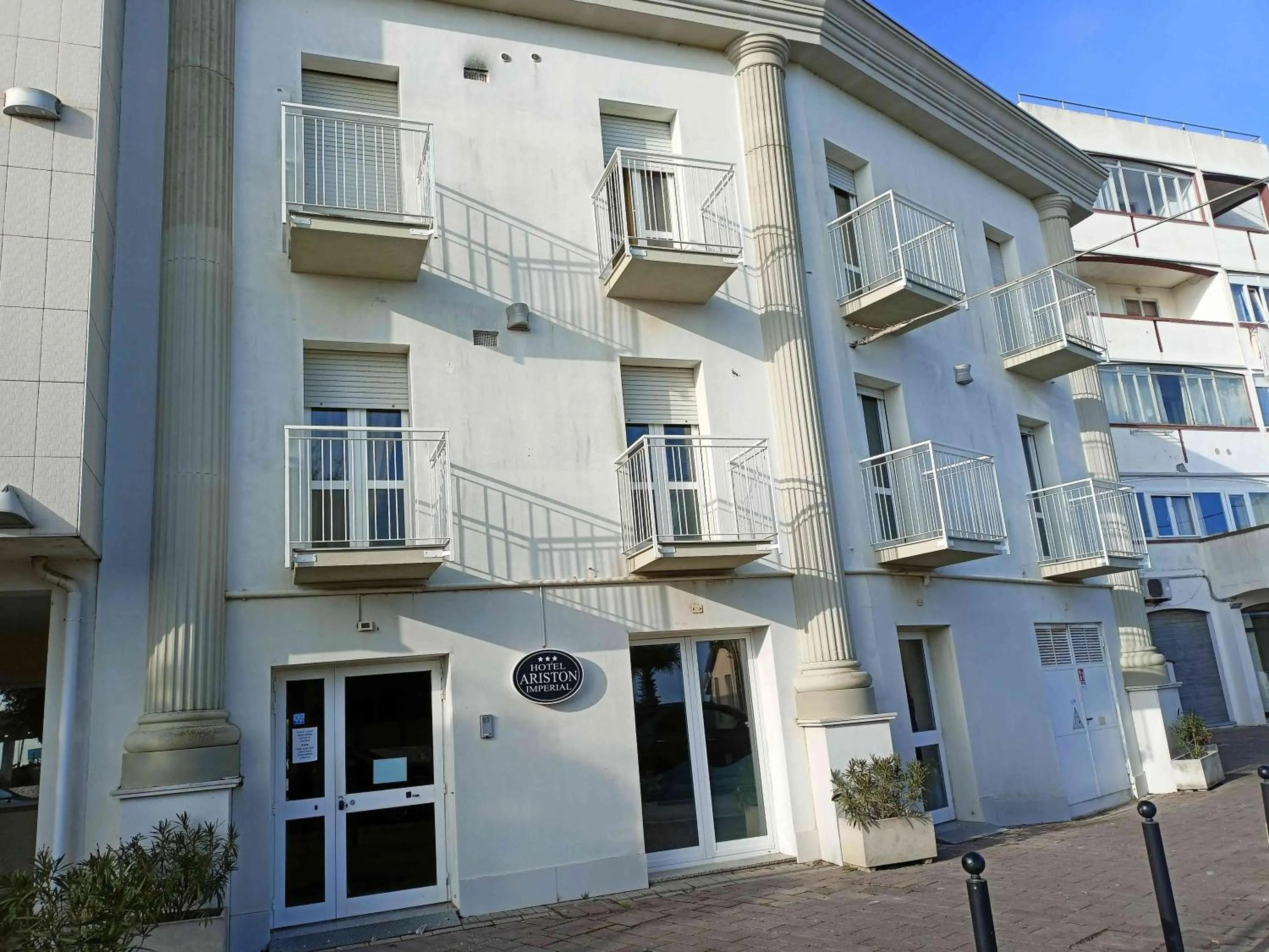 Property building in Hotel Ariston Imperial
