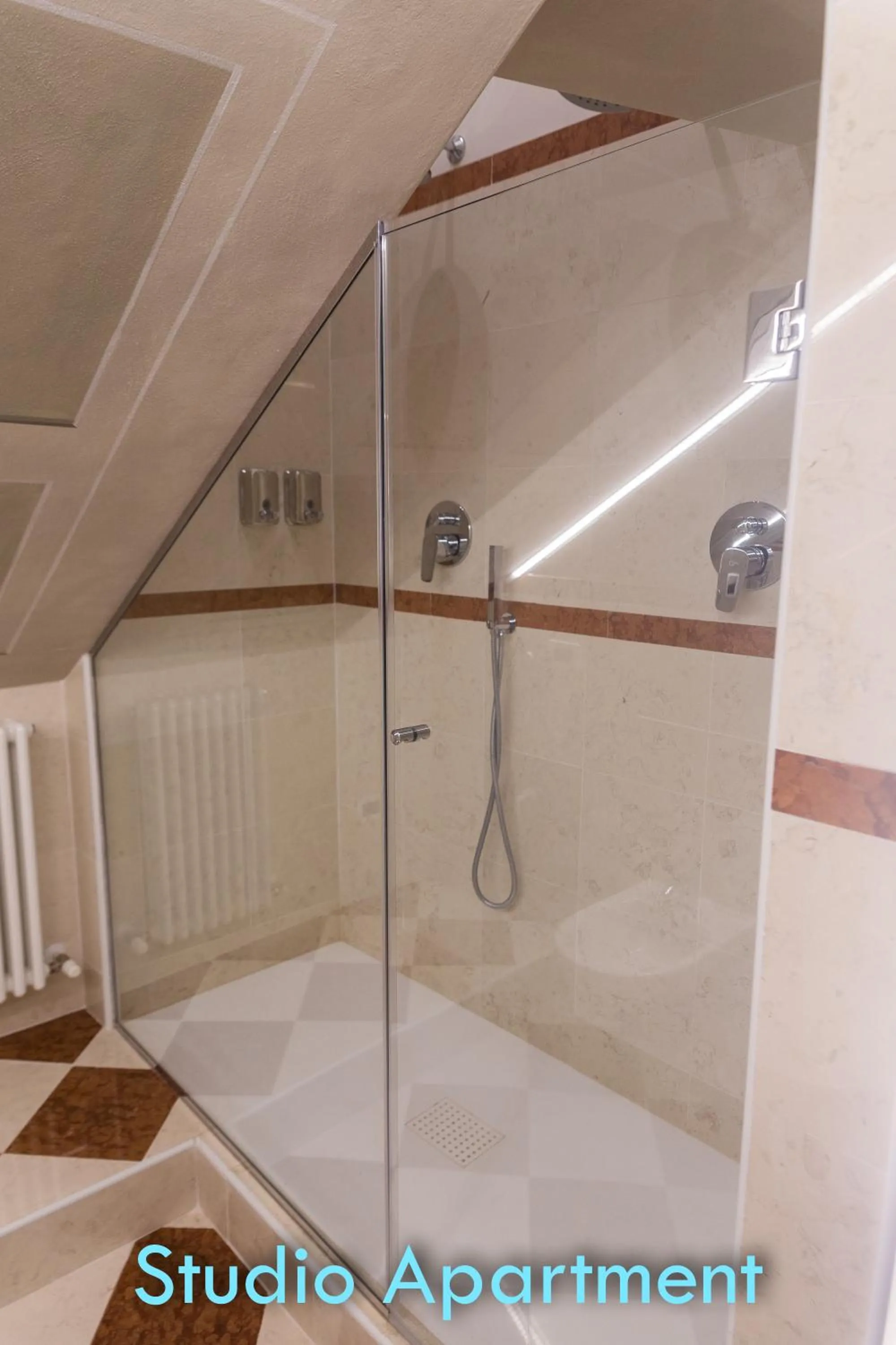 BolognaRoomscom - Santo Stefano Apartments