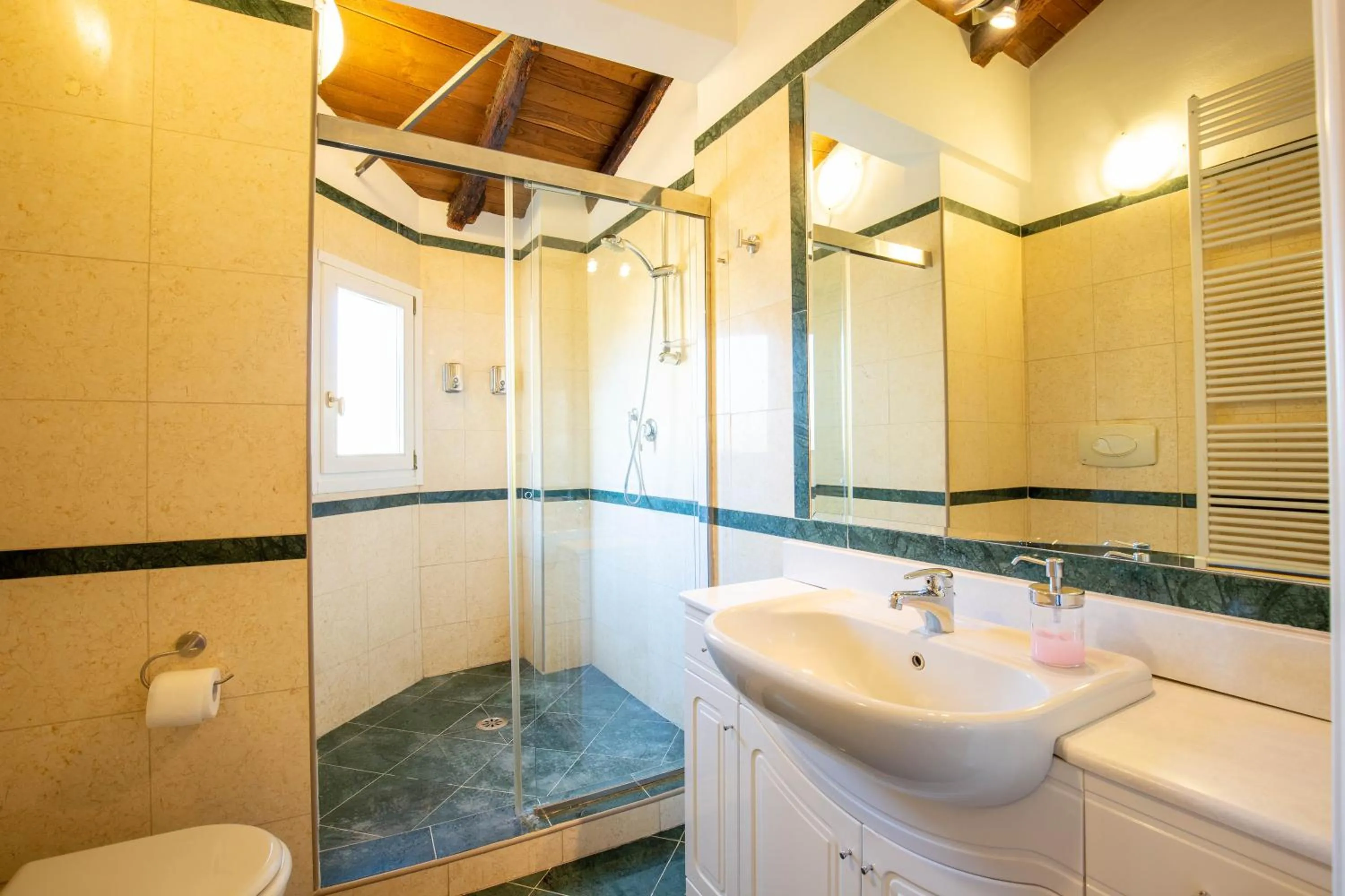 BolognaRoomscom - Santo Stefano Apartments