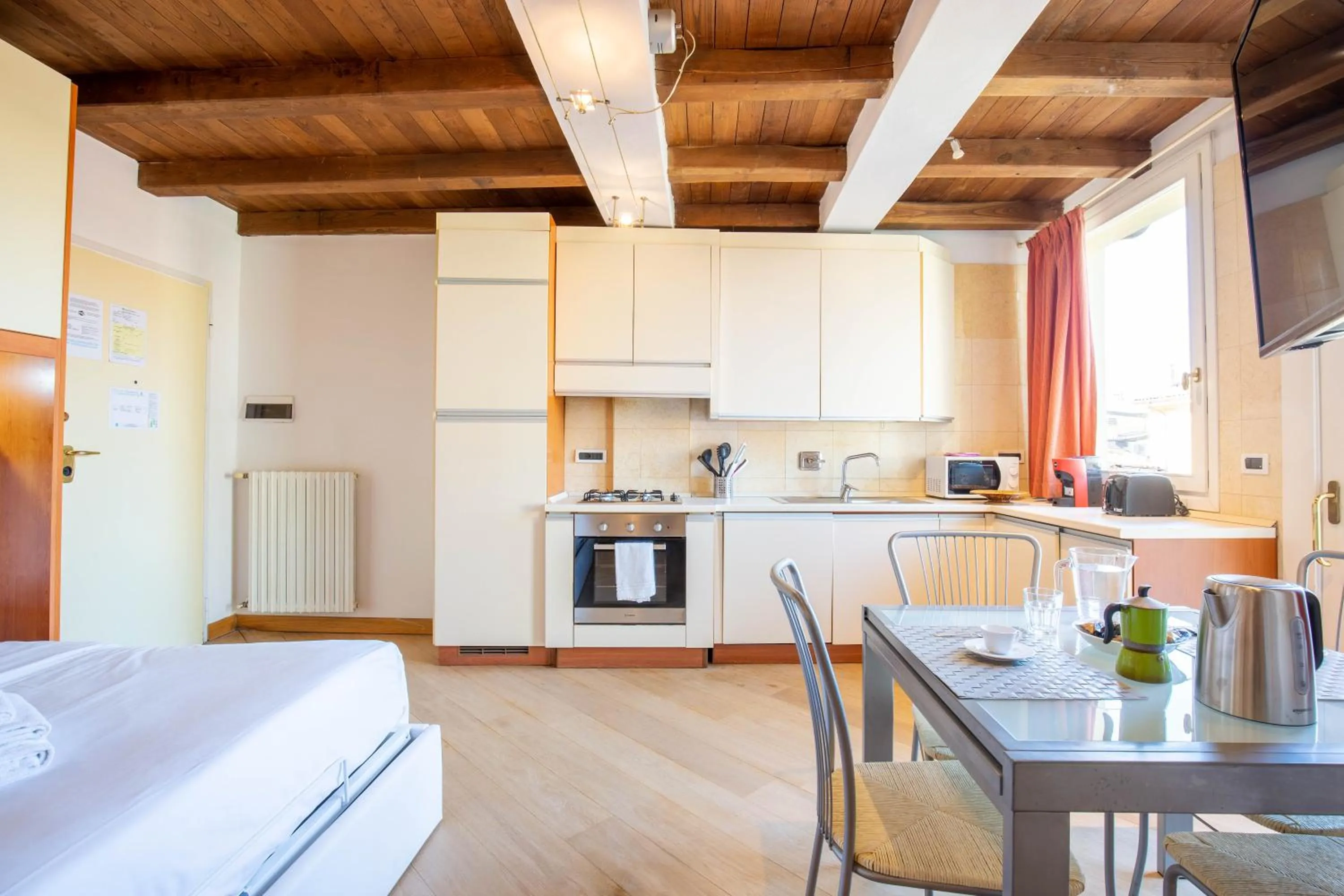 BolognaRoomscom - Santo Stefano Apartments