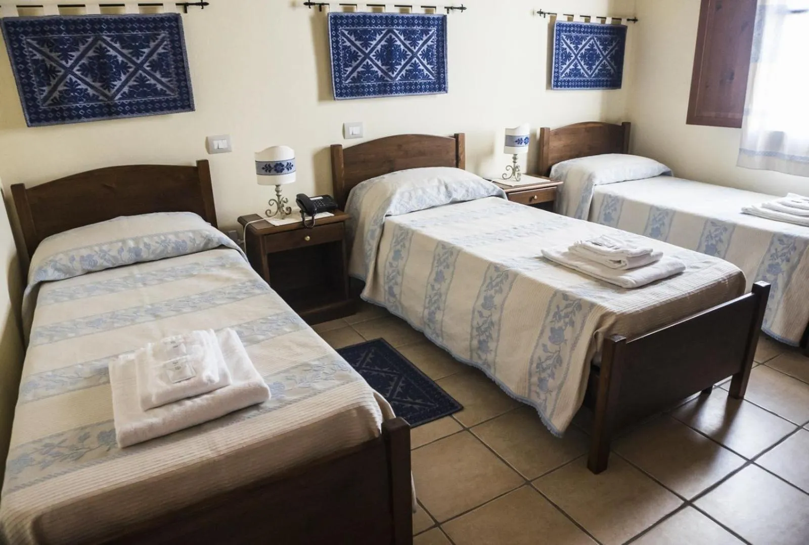 Bed in Albergo Diffuso Il Mandorlo