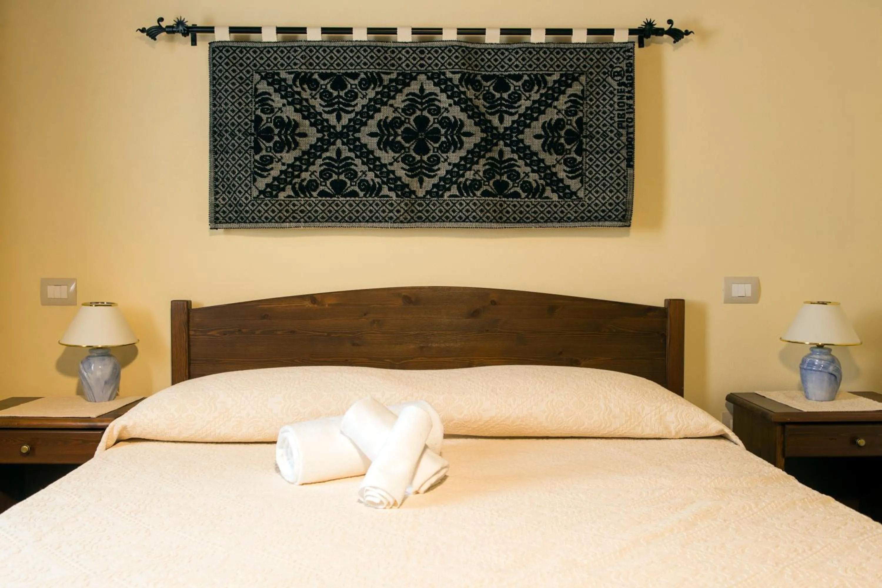 Bed in Albergo Diffuso Il Mandorlo