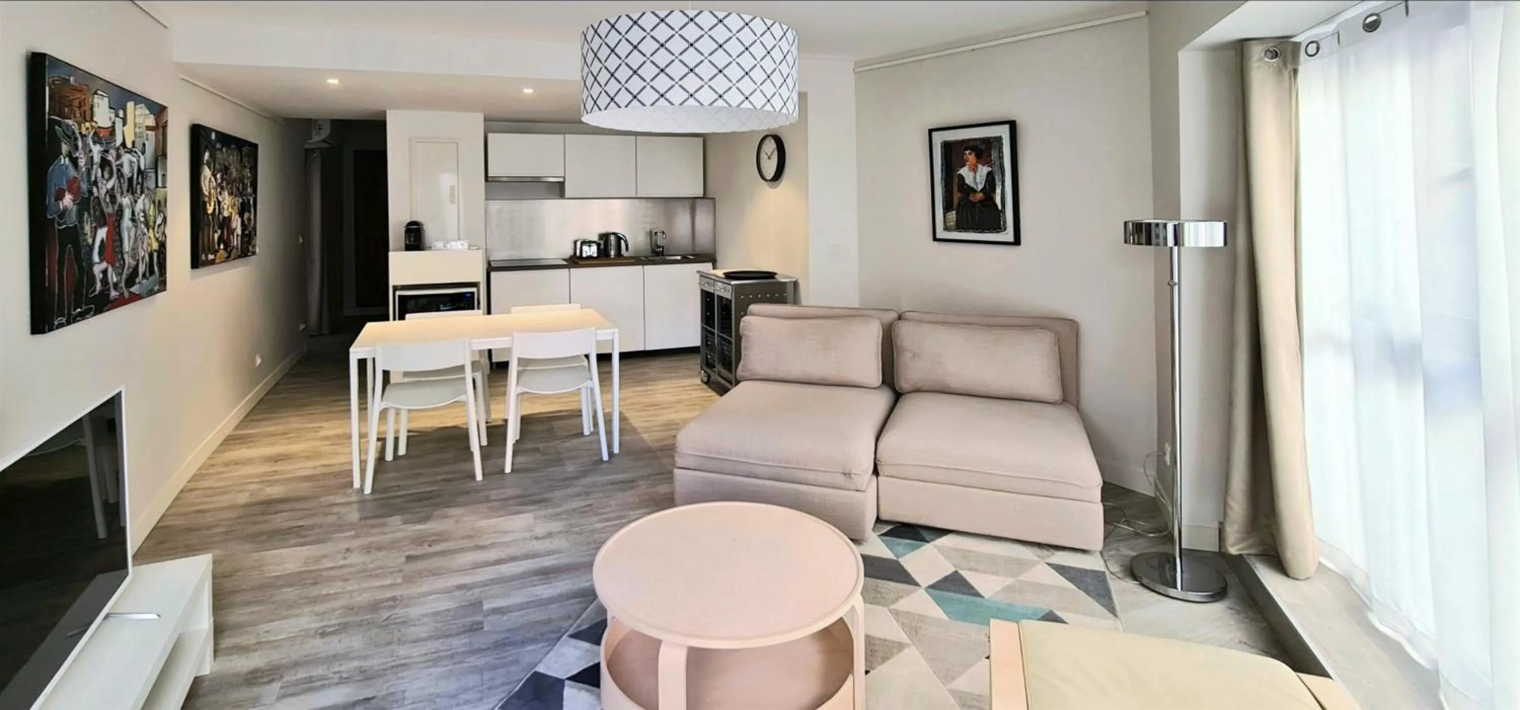 Living room in La Résidence Arles Centre