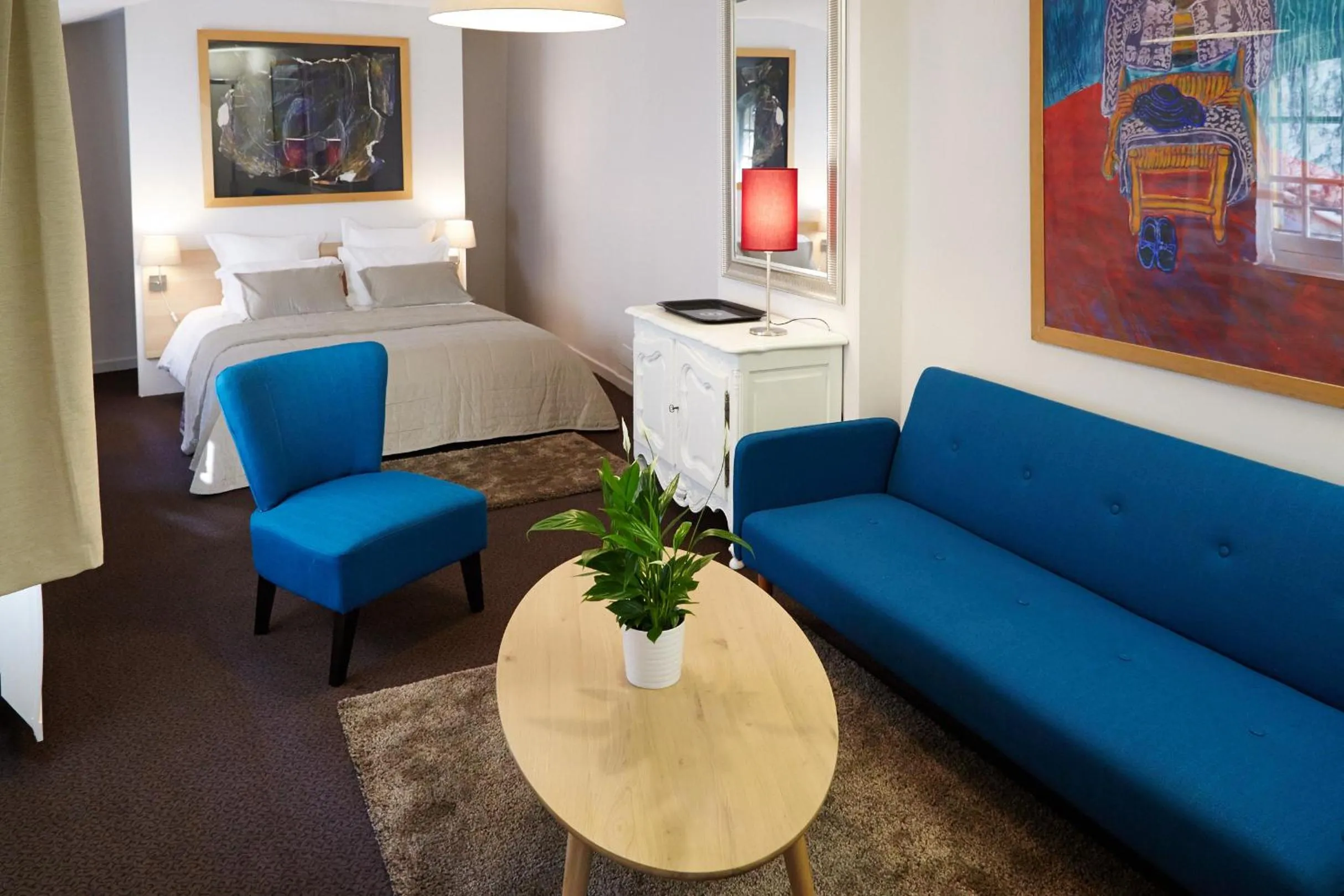 Bedroom in La Résidence Arles Centre