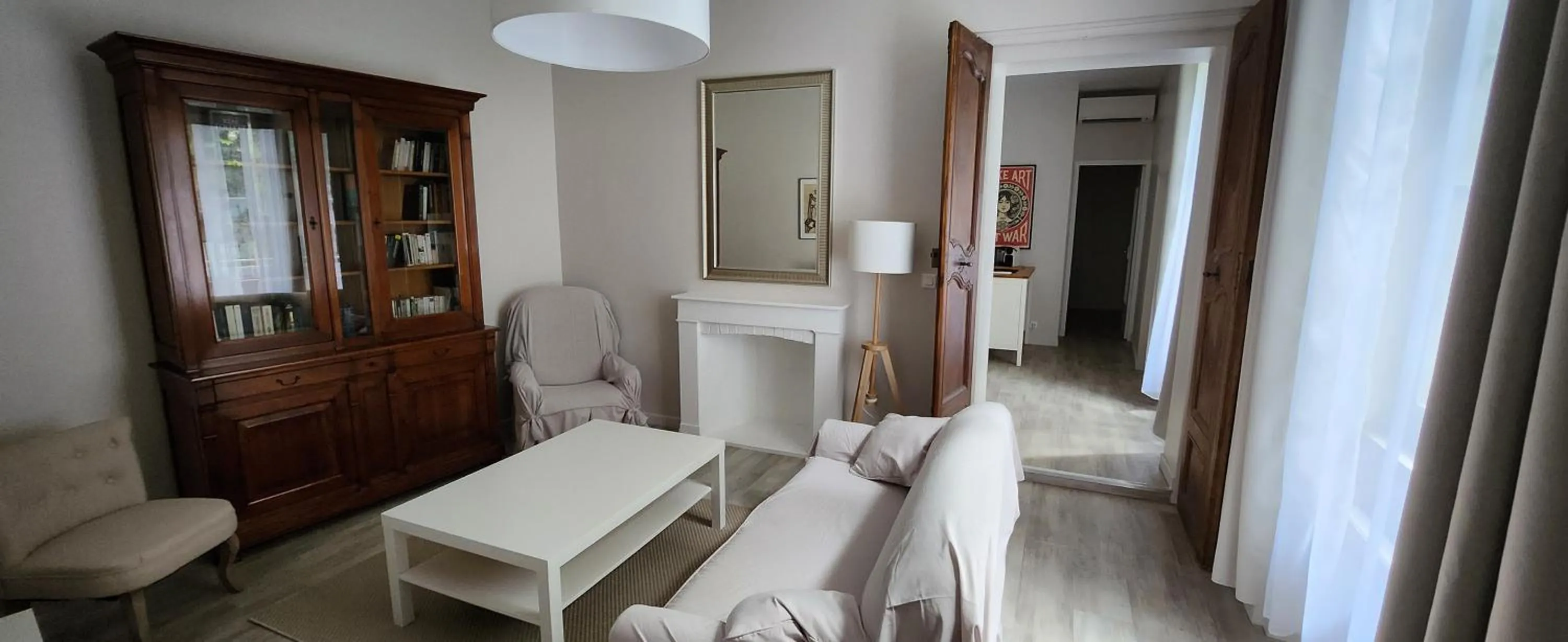 Living room in La Résidence Arles Centre