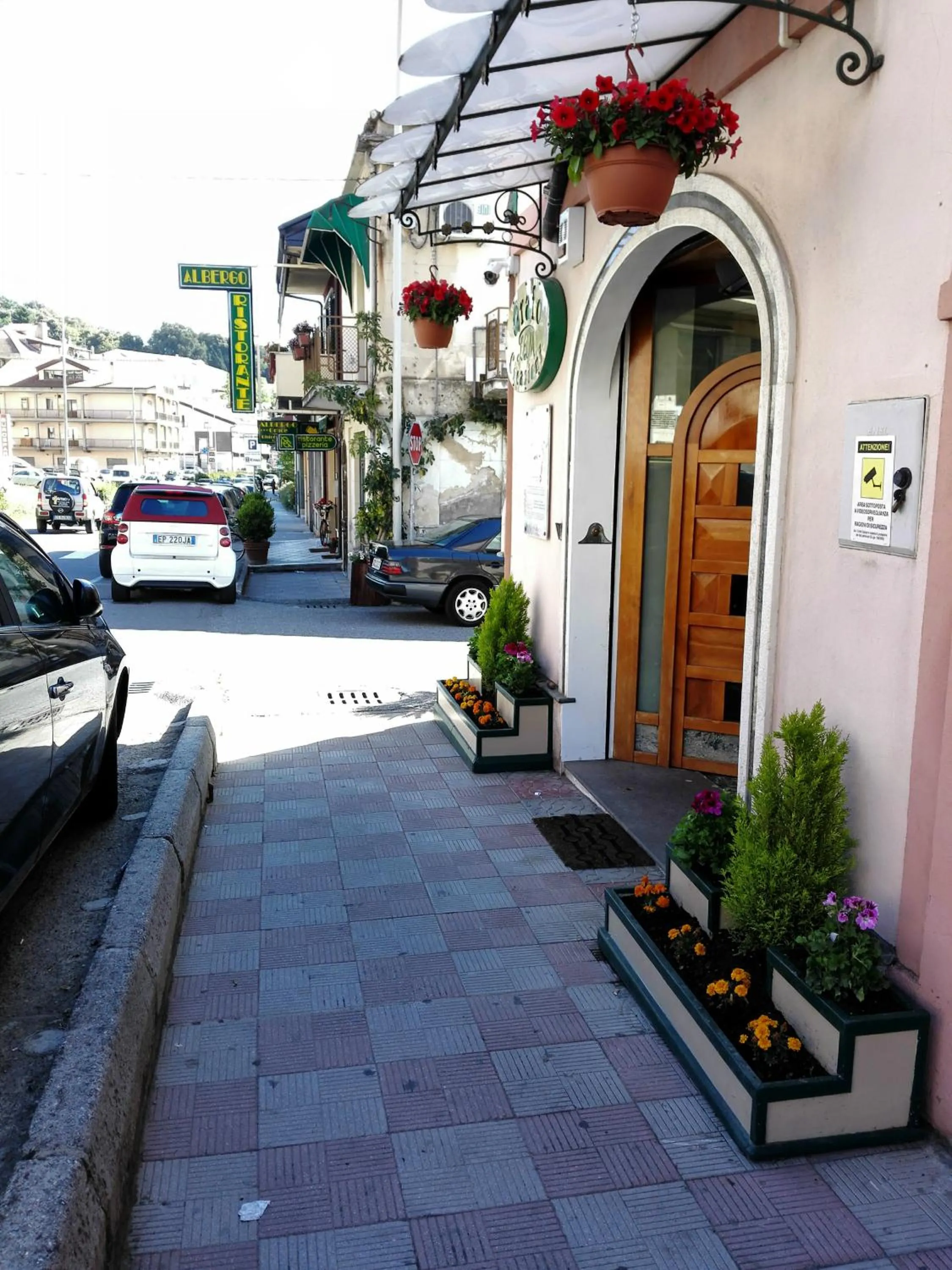Facade/entrance in Albergo B&B Ristorante Grace