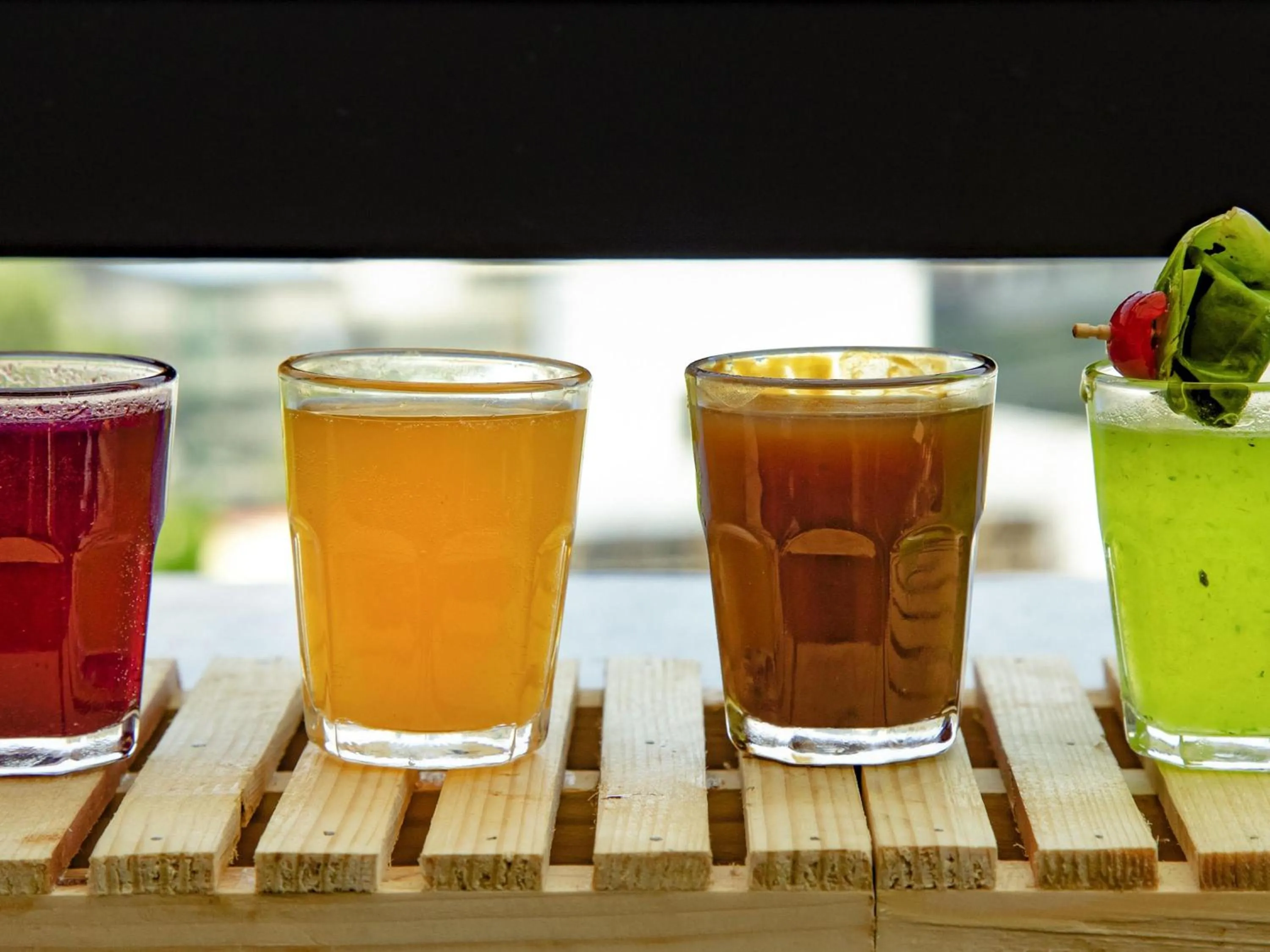 Lounge or bar in ibis Bengaluru City Centre - An Accor Brand