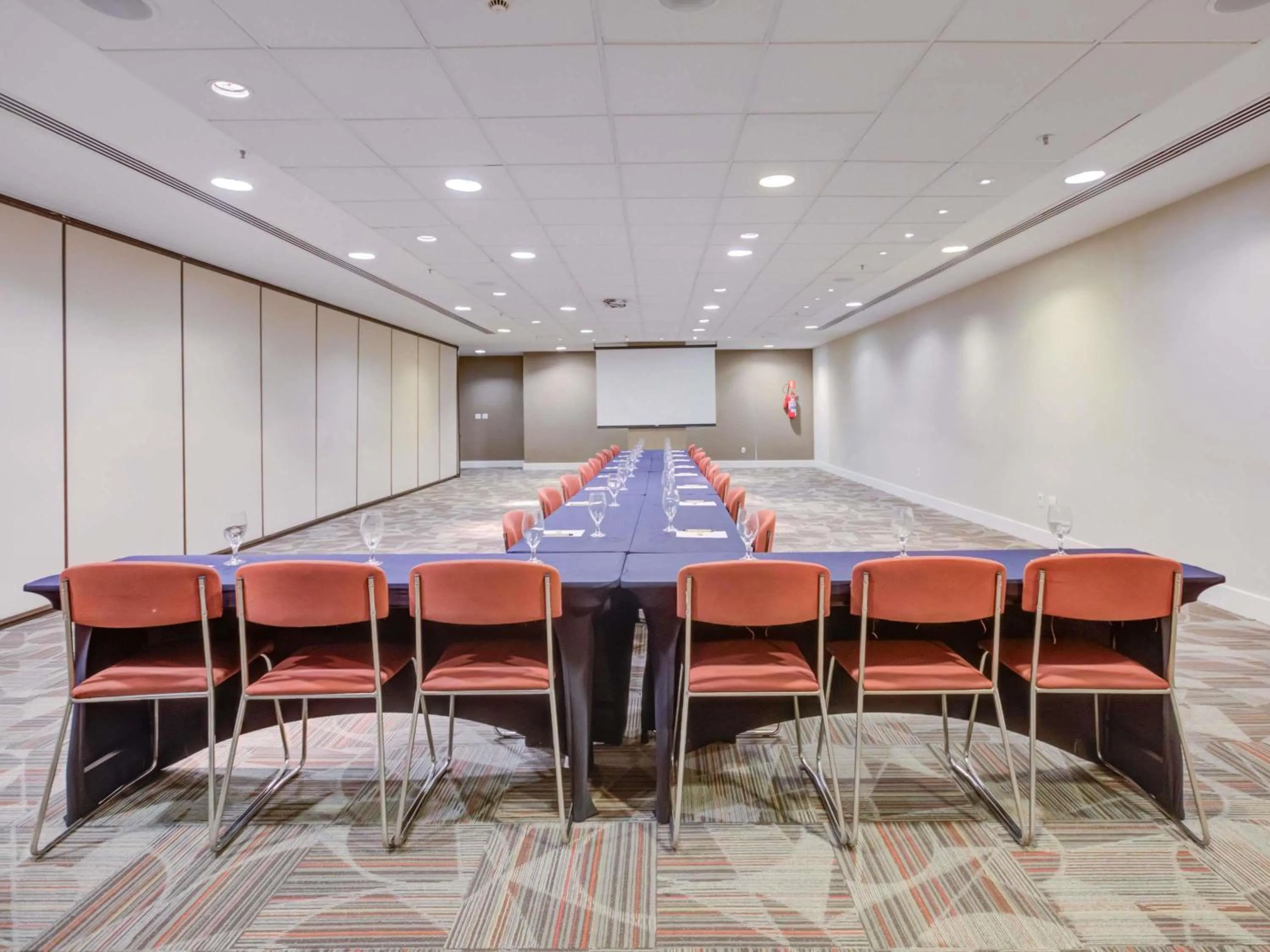 Meeting/conference room in Mercure Rio de Janeiro Barra da Tijuca