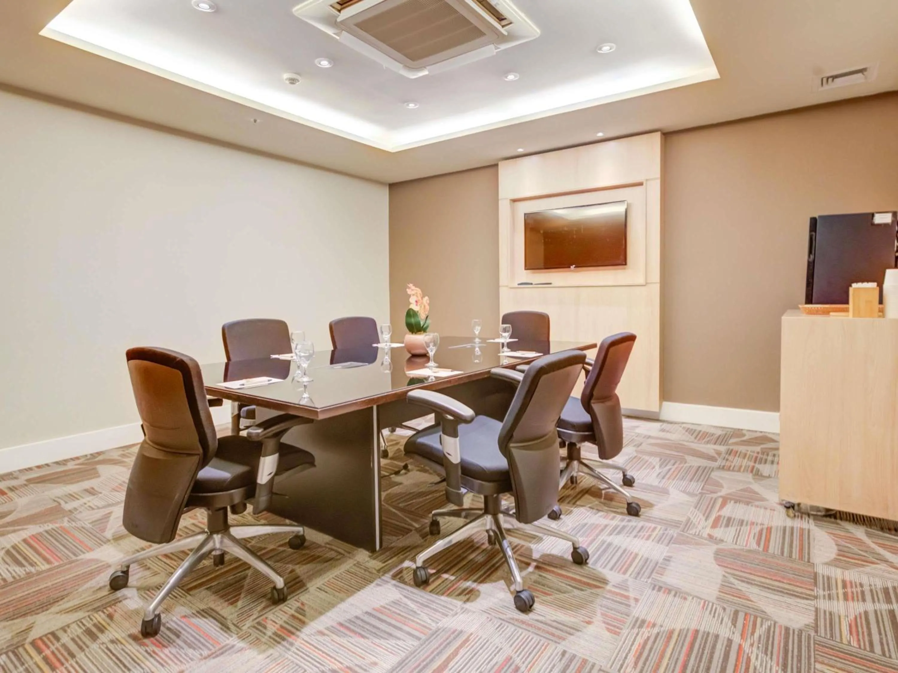 Meeting/conference room in Mercure Rio de Janeiro Barra da Tijuca
