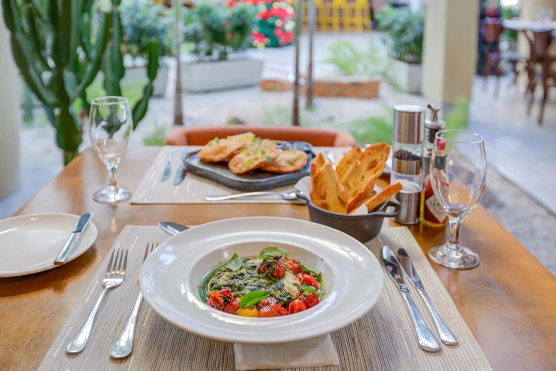 Restaurant/places to eat in Mercure Rio de Janeiro Barra da Tijuca