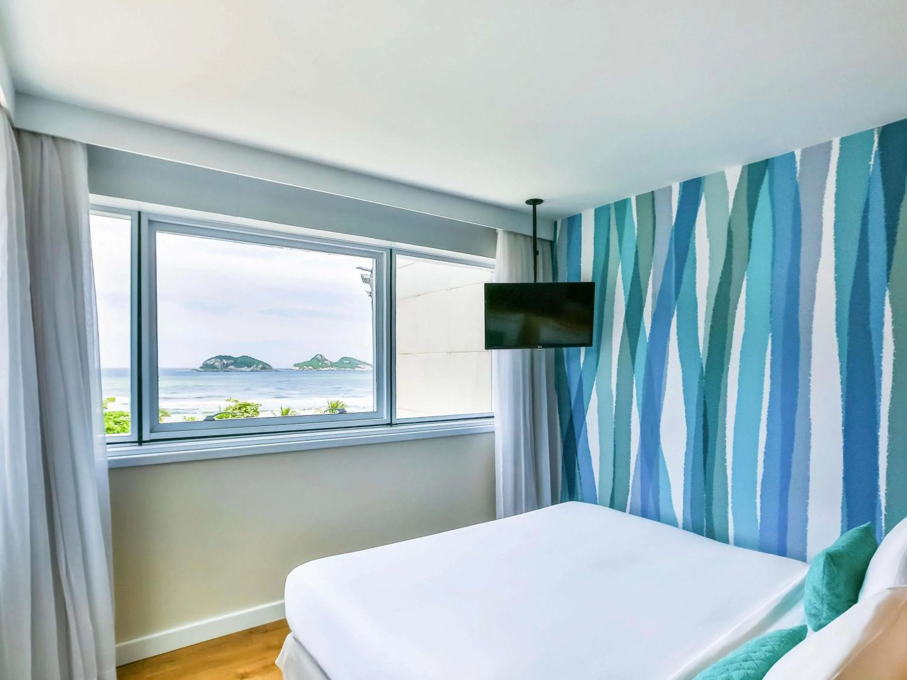 Bedroom, Bed in Mercure Rio de Janeiro Barra da Tijuca