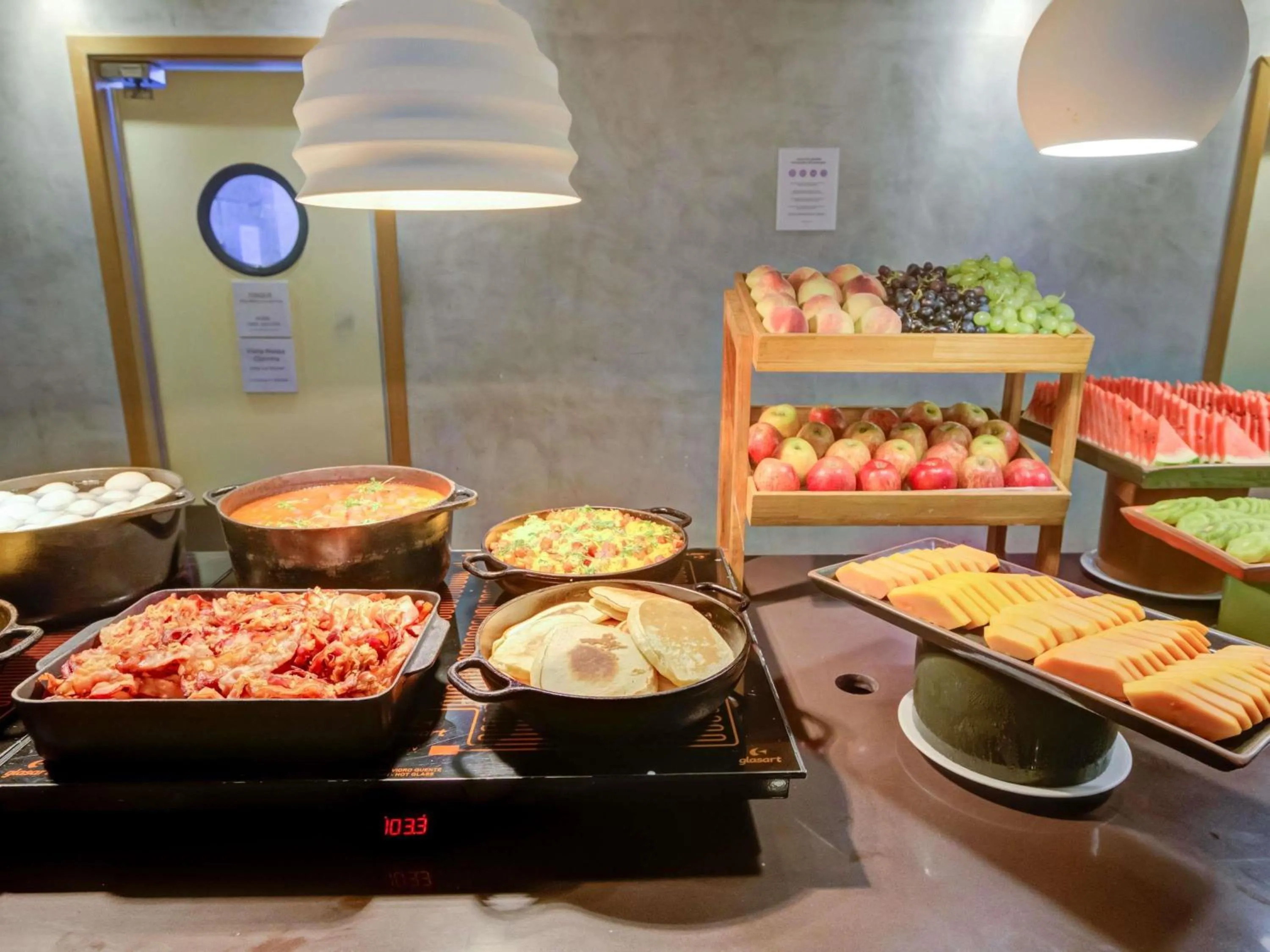 Breakfast in Mercure Rio de Janeiro Barra da Tijuca