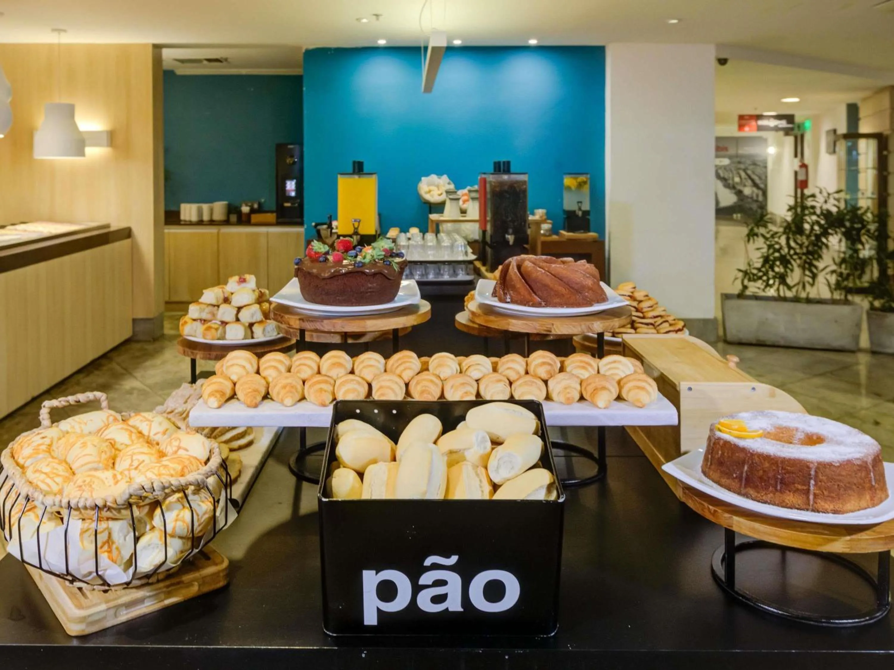 Breakfast in Mercure Rio de Janeiro Barra da Tijuca