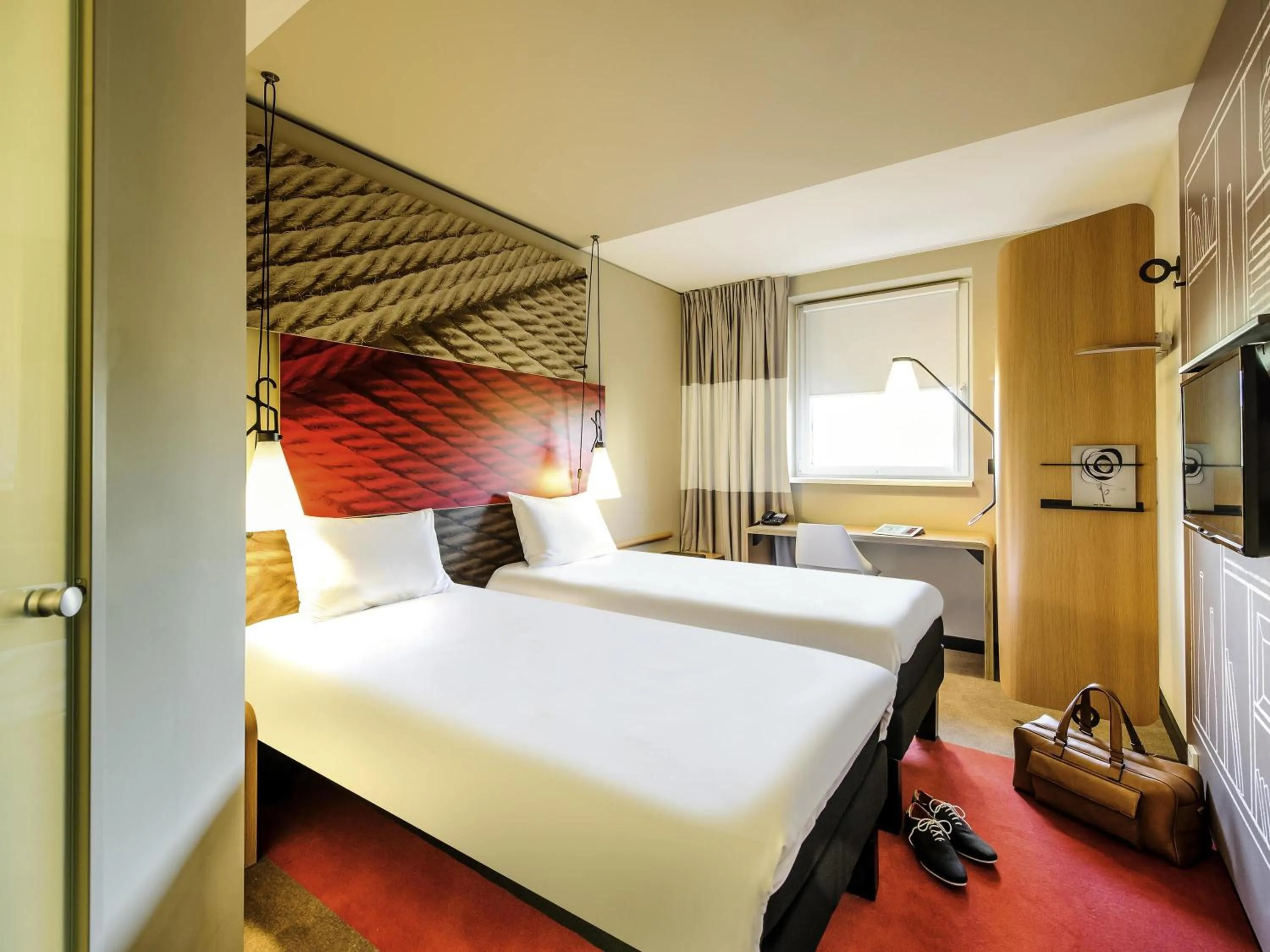 Bedroom, Bed in Ibis Hamburg City