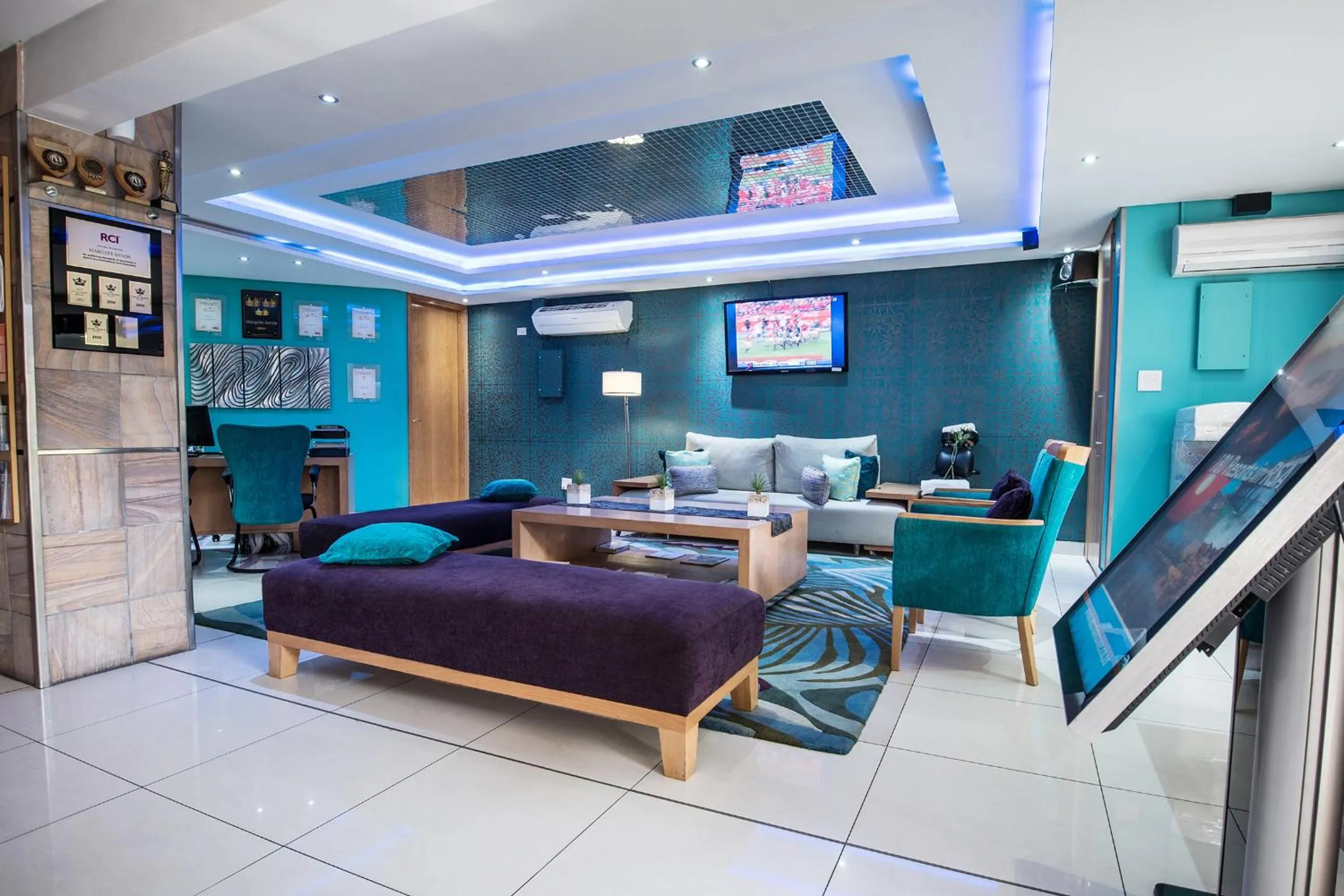 Lobby or reception in First Group Margate Sands