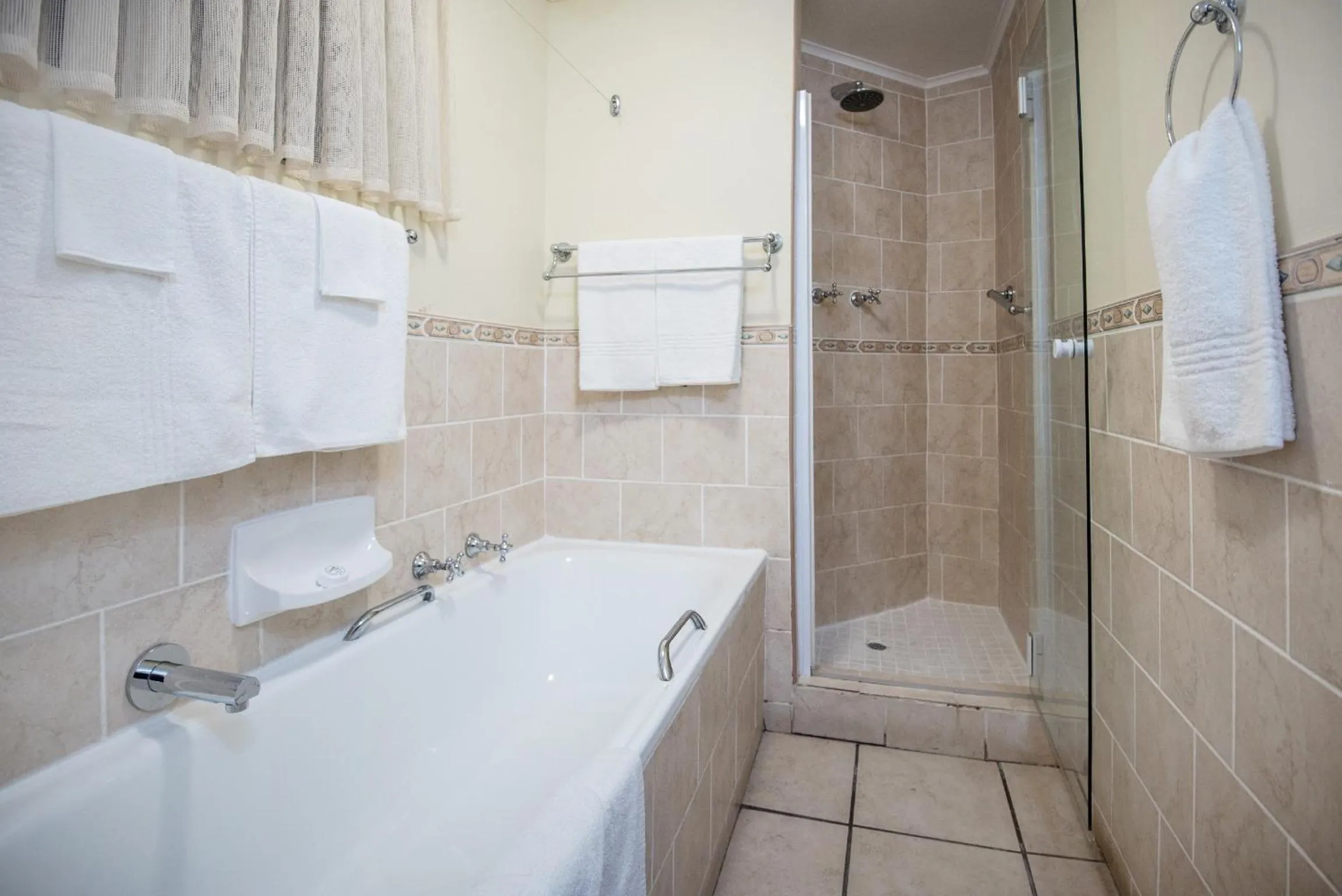 Shower in First Group La Cote D'Azur