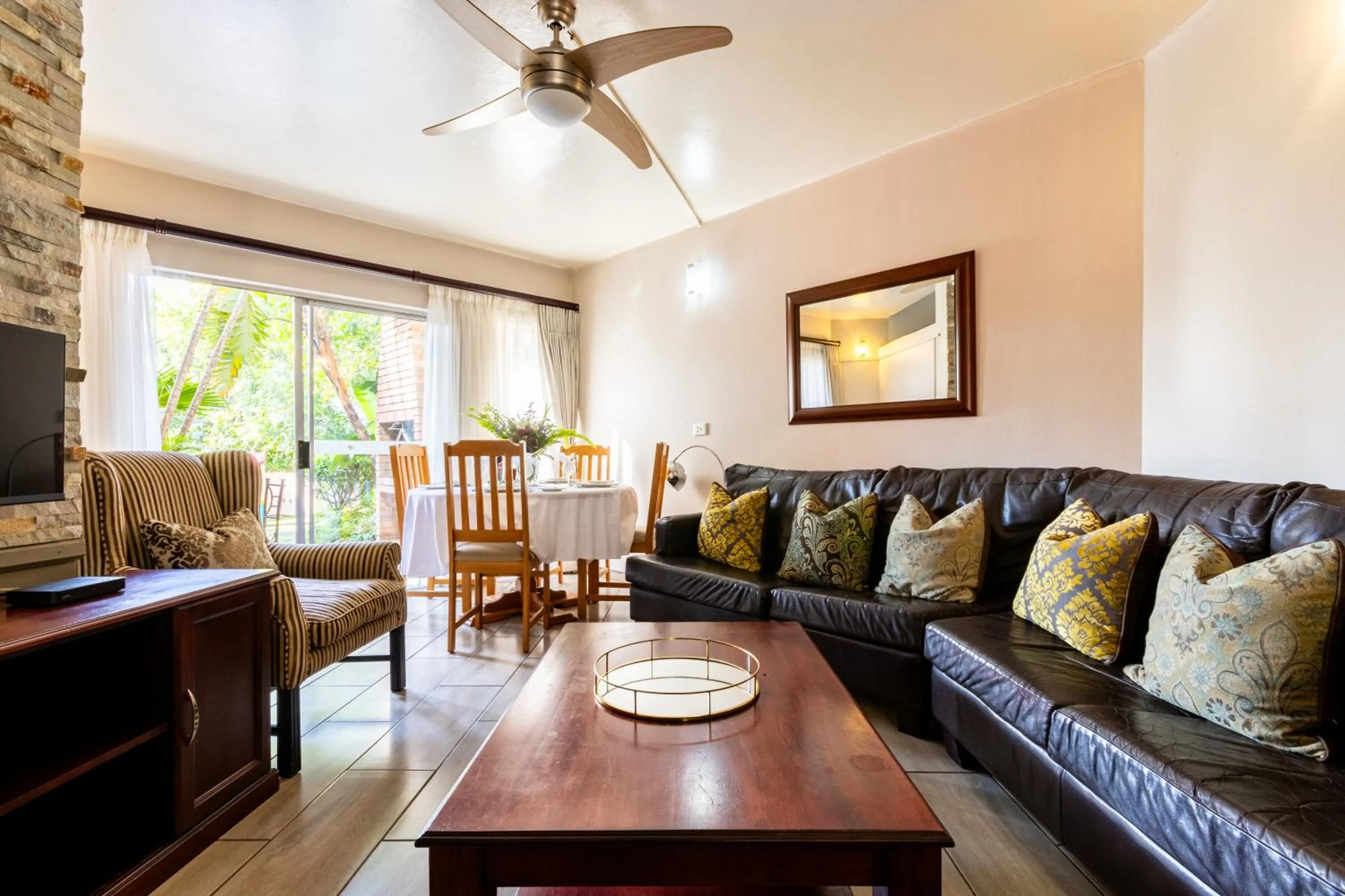 Perna Perna Lodge St Lucia