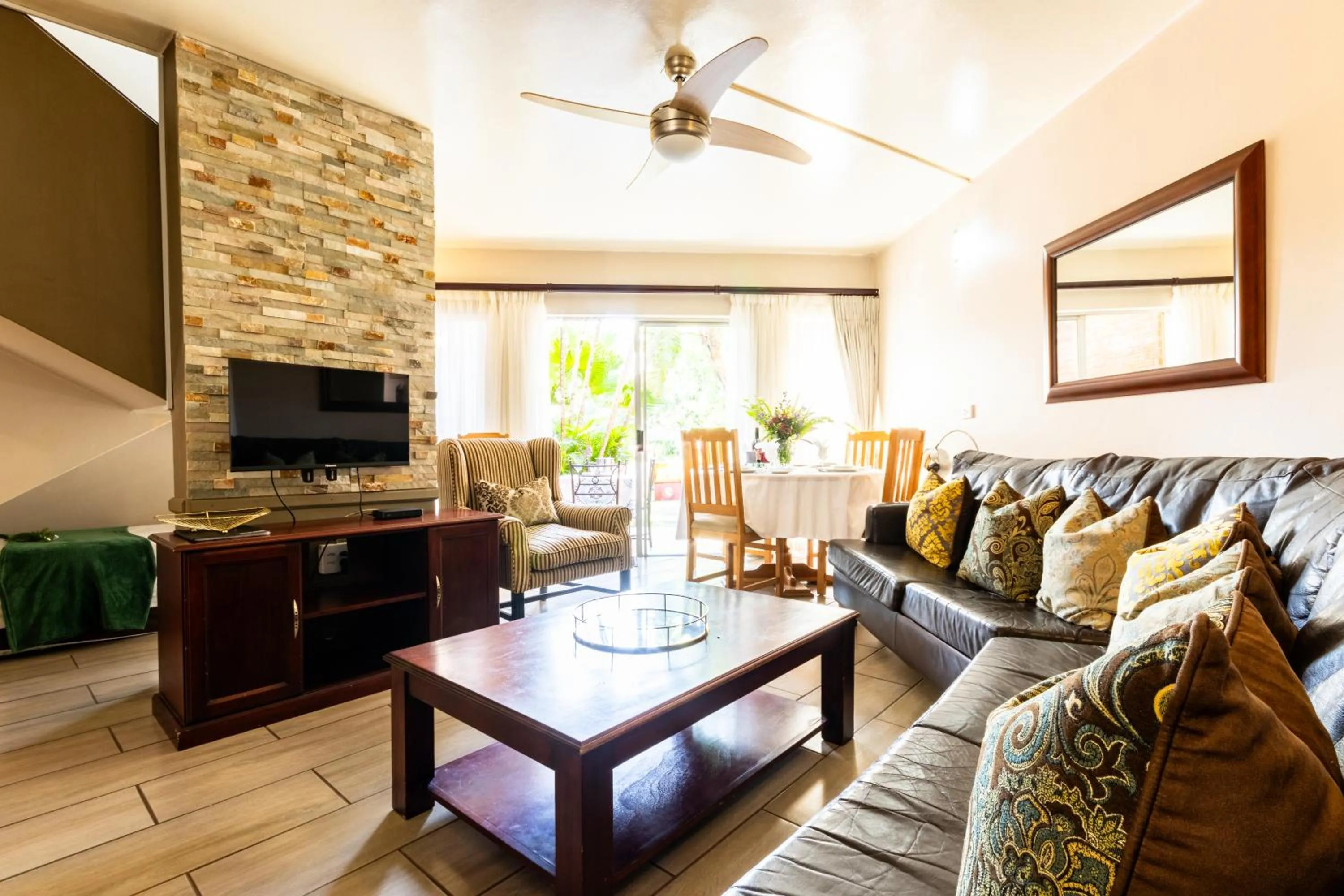 Perna Perna Lodge St Lucia