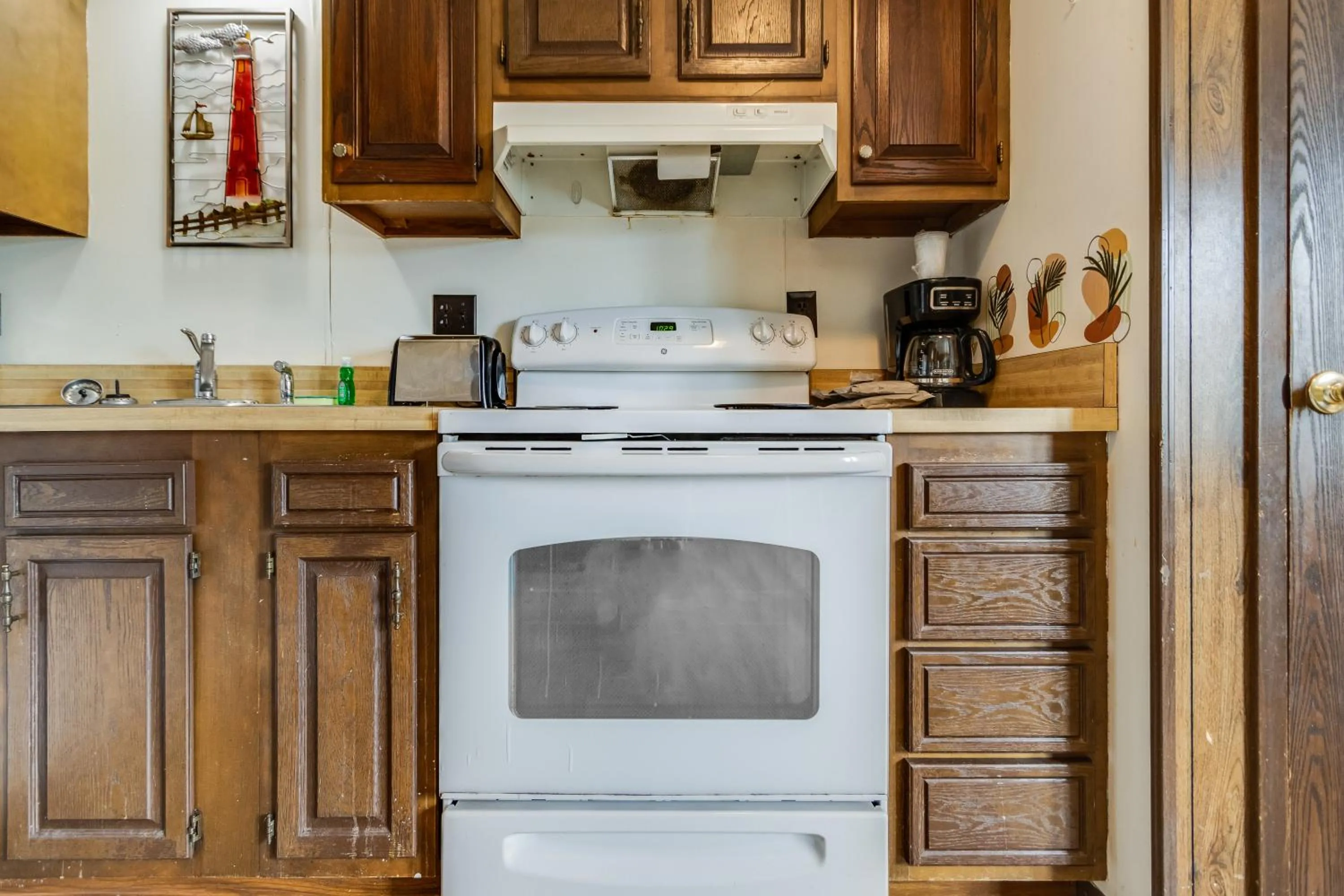 Kitchen or kitchenette in The Inn at Lewes