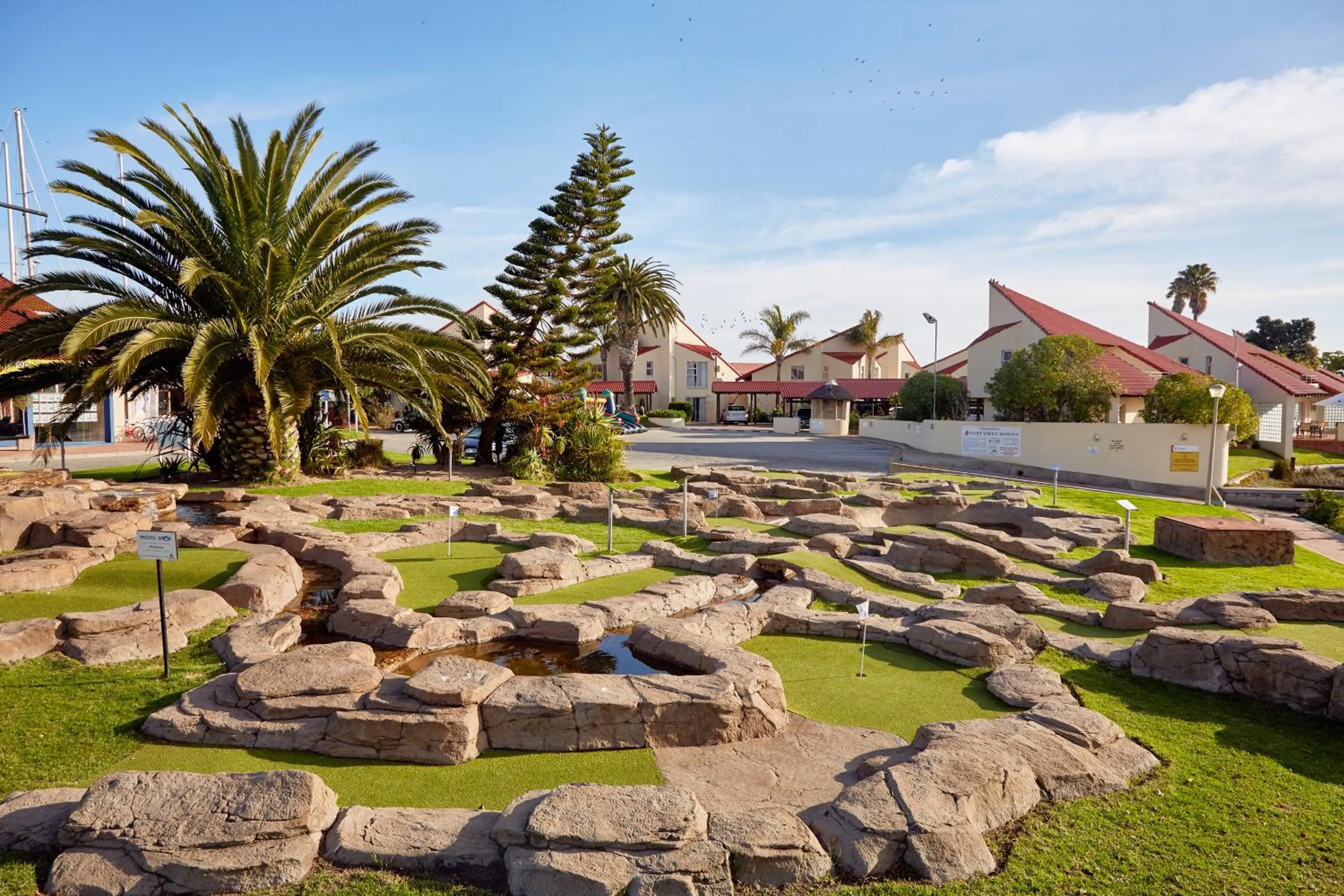 Minigolf in First Group Port Owen Marina
