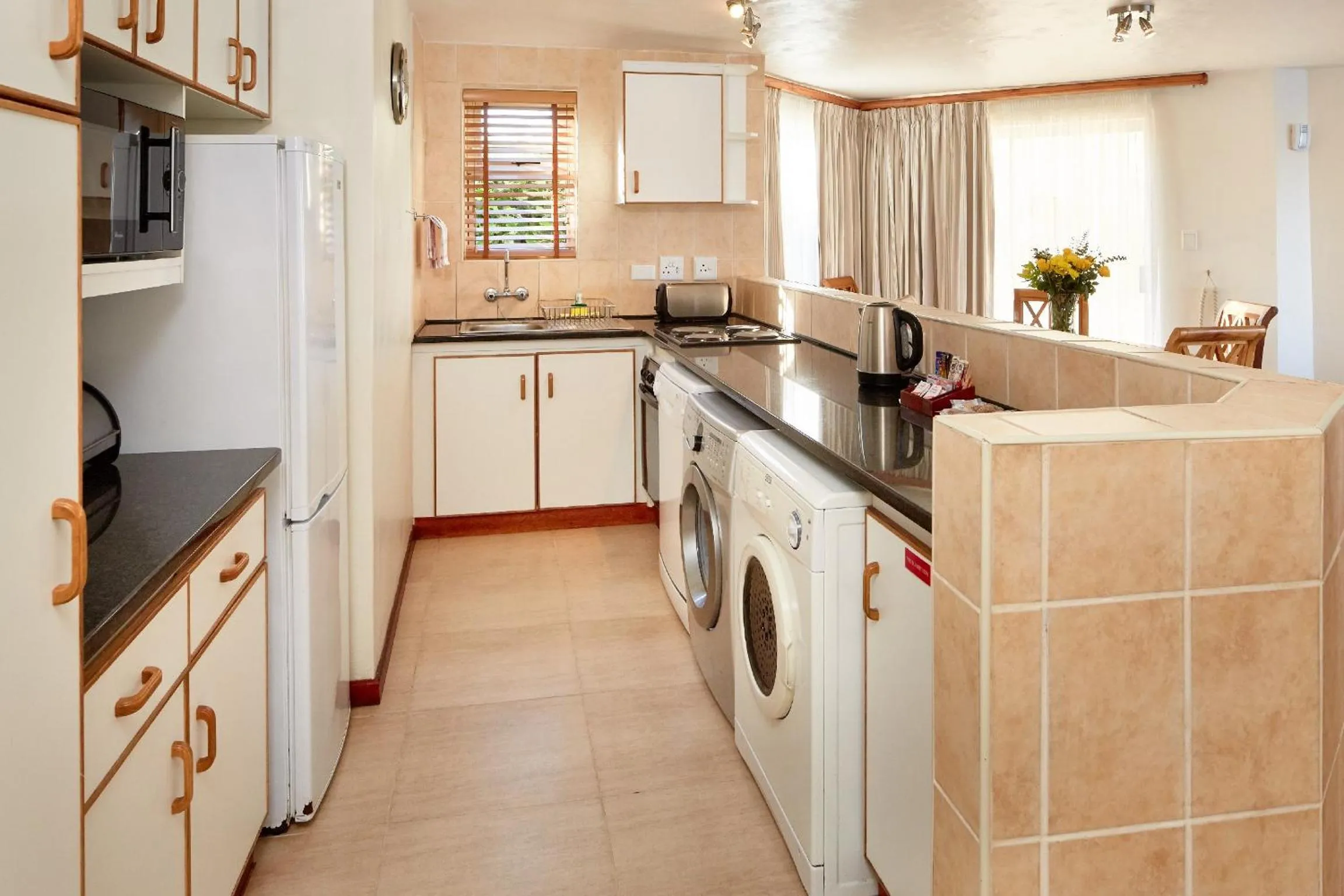 Kitchen or kitchenette in First Group Port Owen Marina