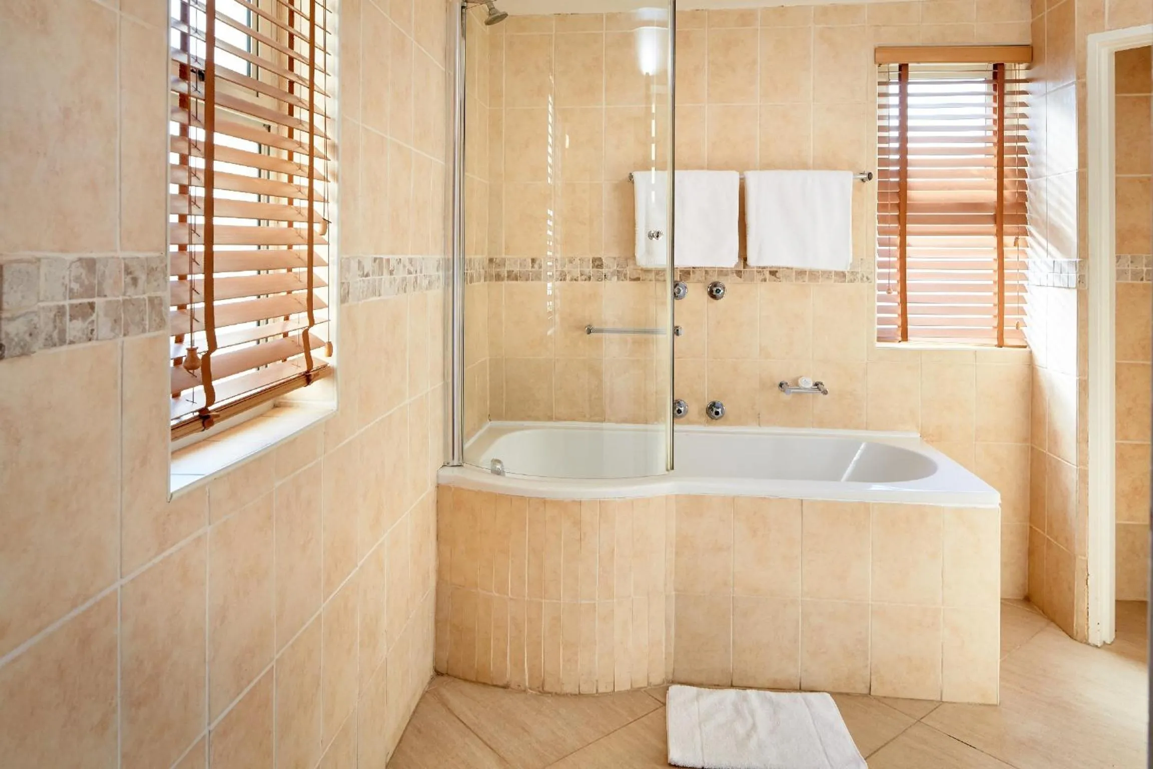 Bathroom in First Group Port Owen Marina