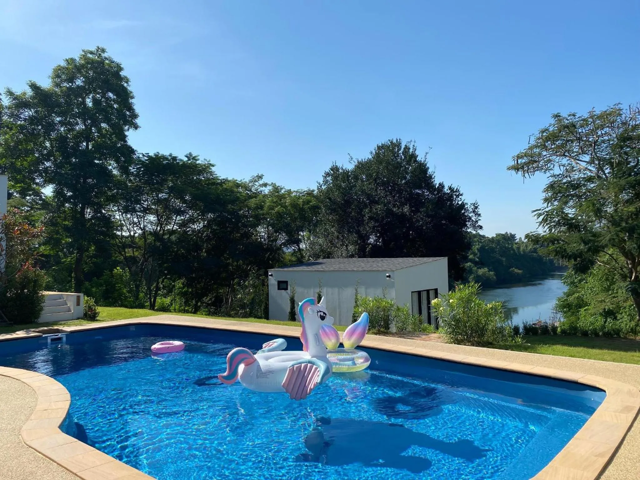 Pool view in Rakmak Kan Resort & Cafe