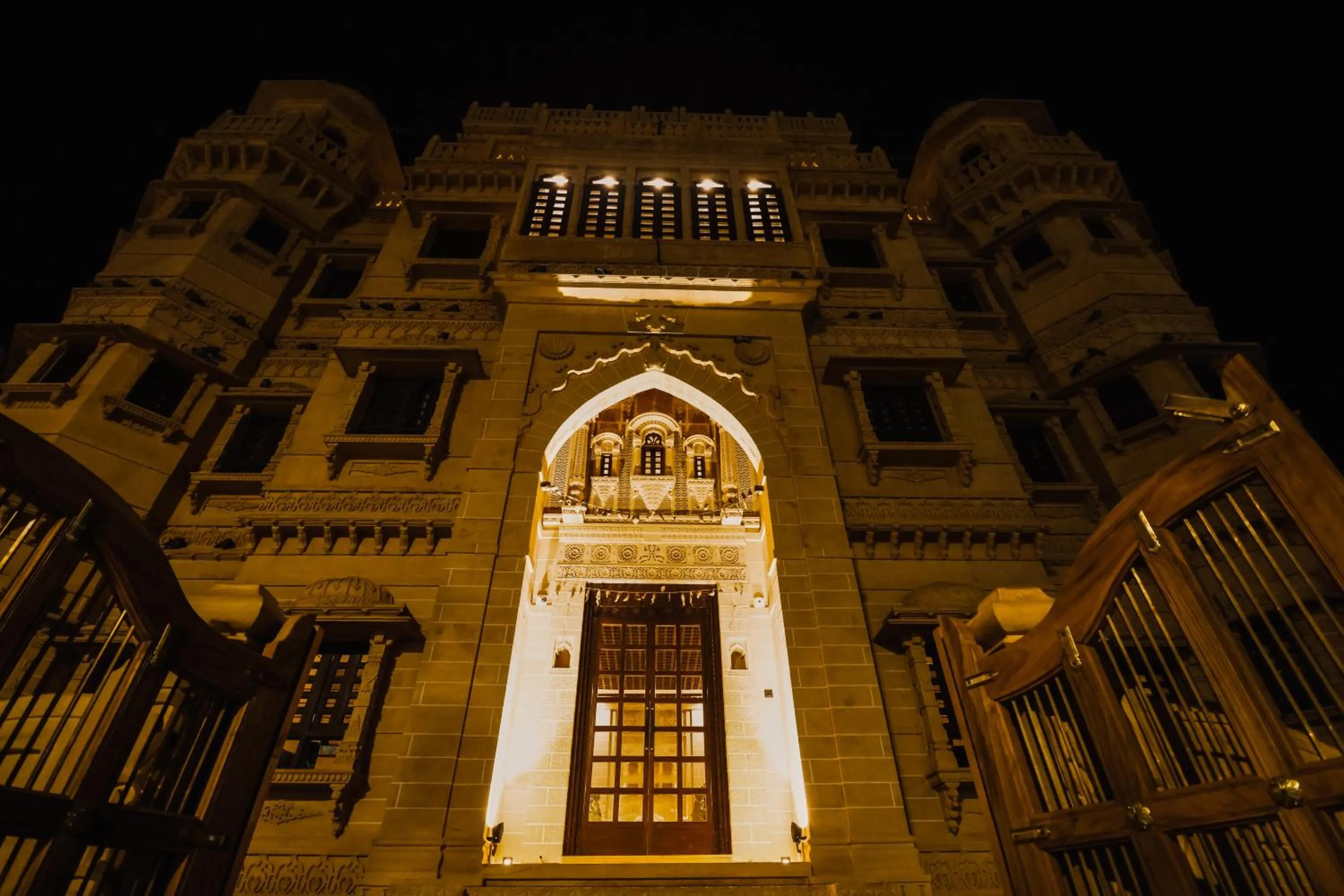 Property building in Guulab Haveli - Opp Fort