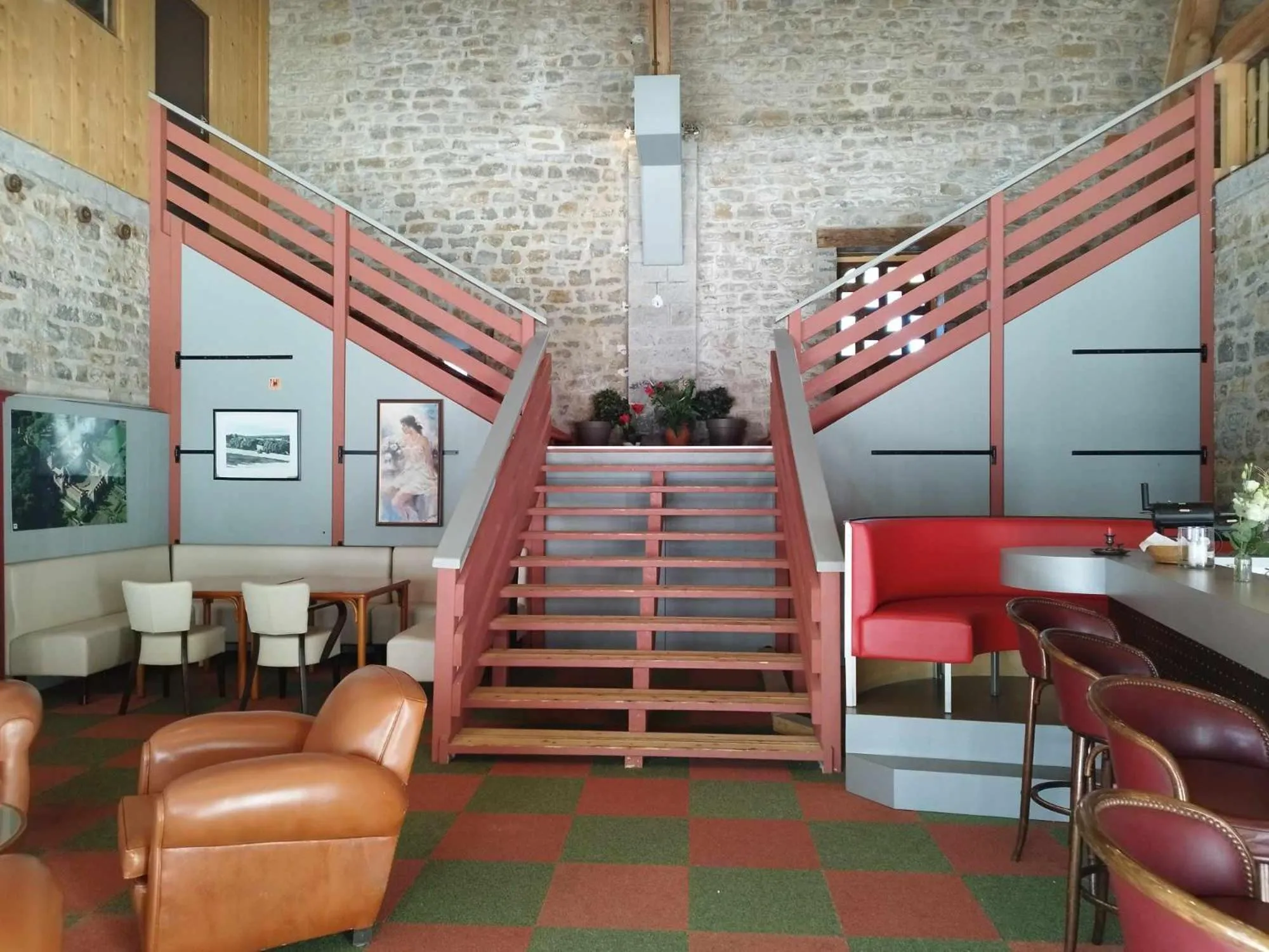 Restaurant/places to eat in Château de Bournel