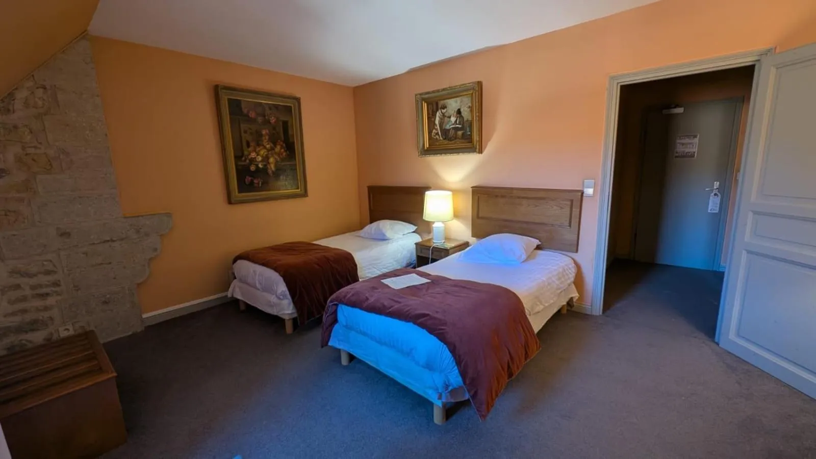 Bed in Château de Bournel