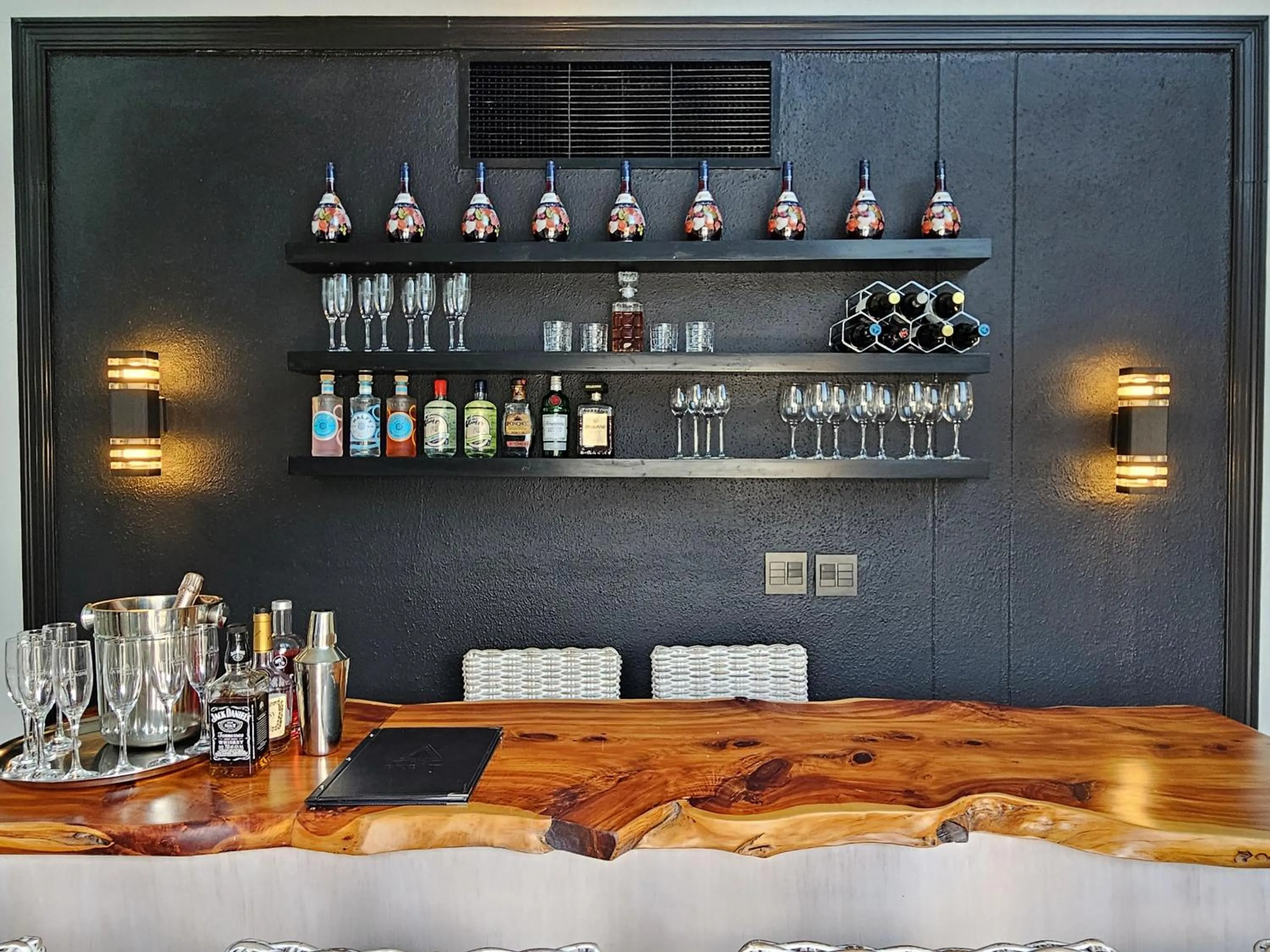 minibar in First Group La Montagne