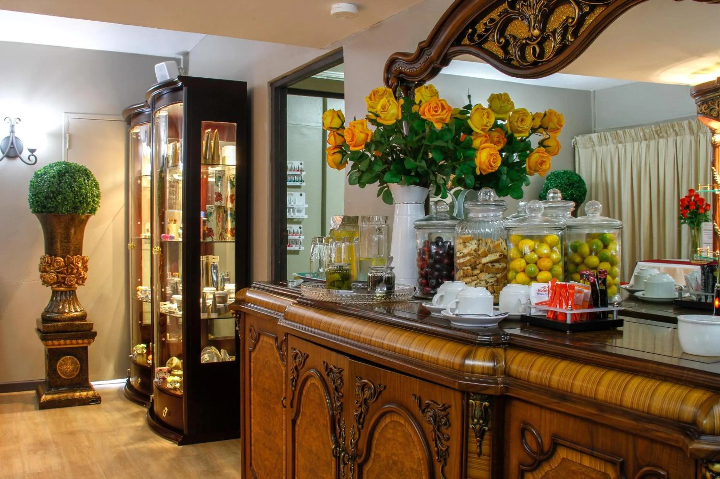 On-site shops in First Group La Montagne