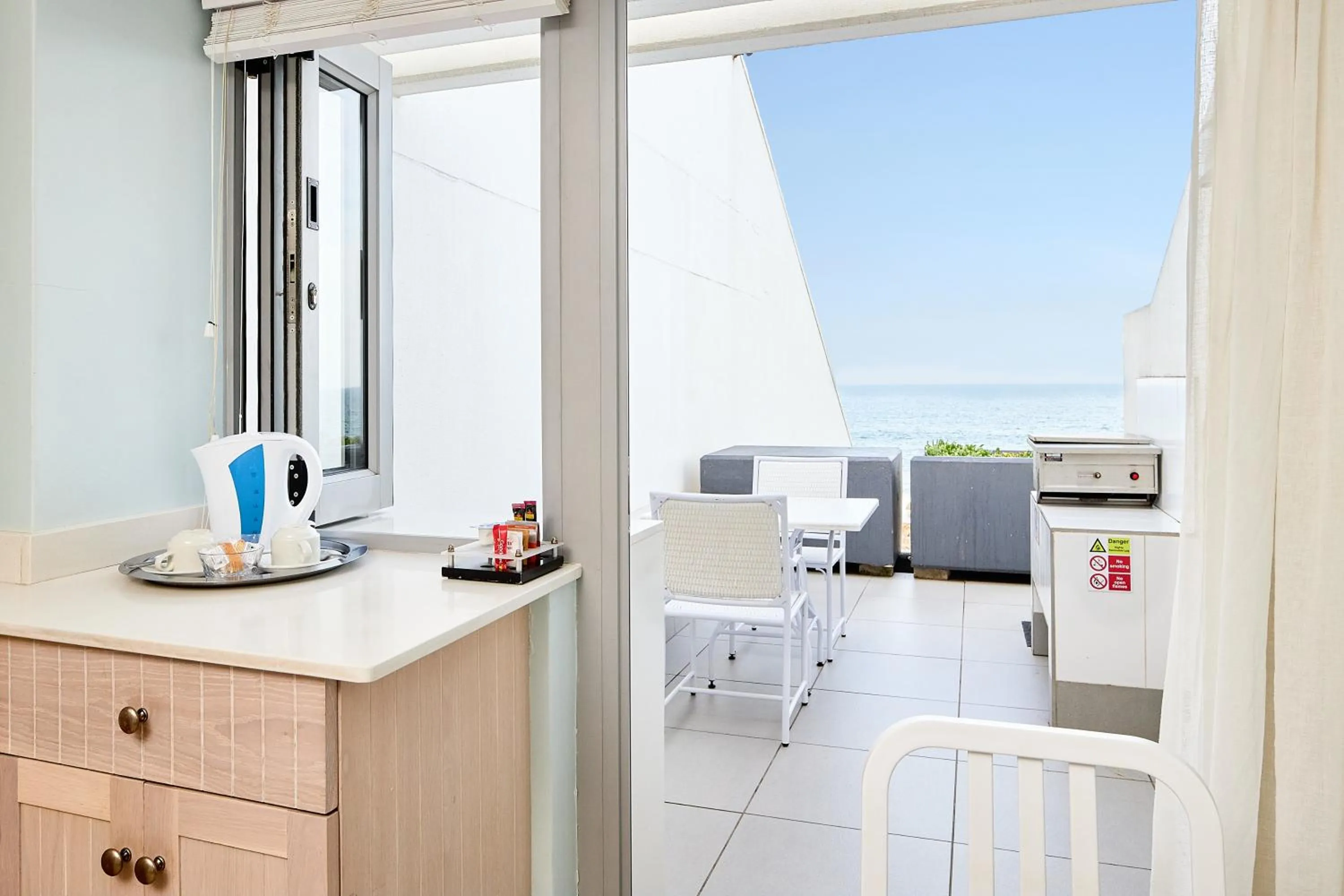 BBQ facilities in First Group La Montagne