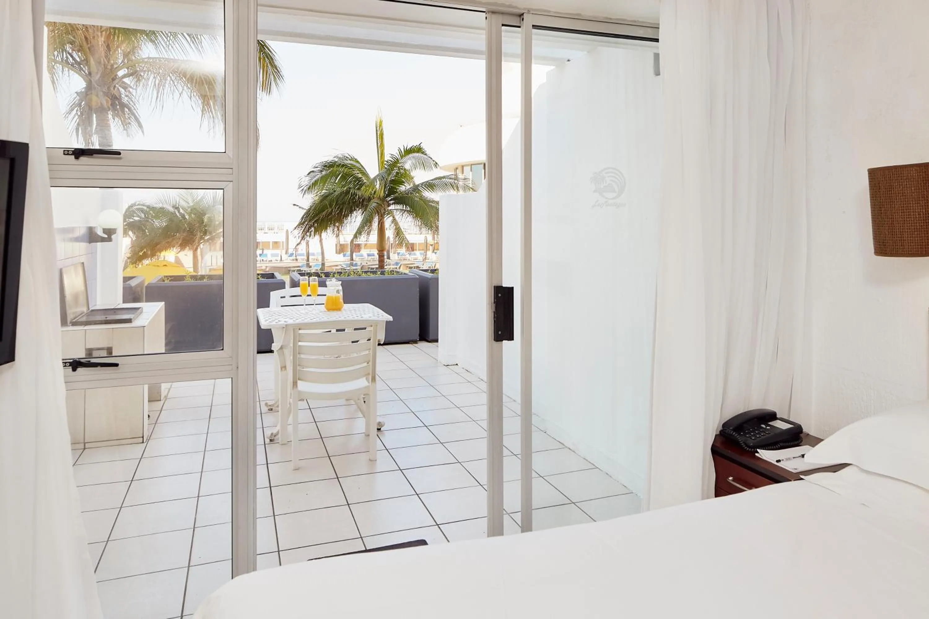 Balcony/Terrace, Bed in First Group La Montagne