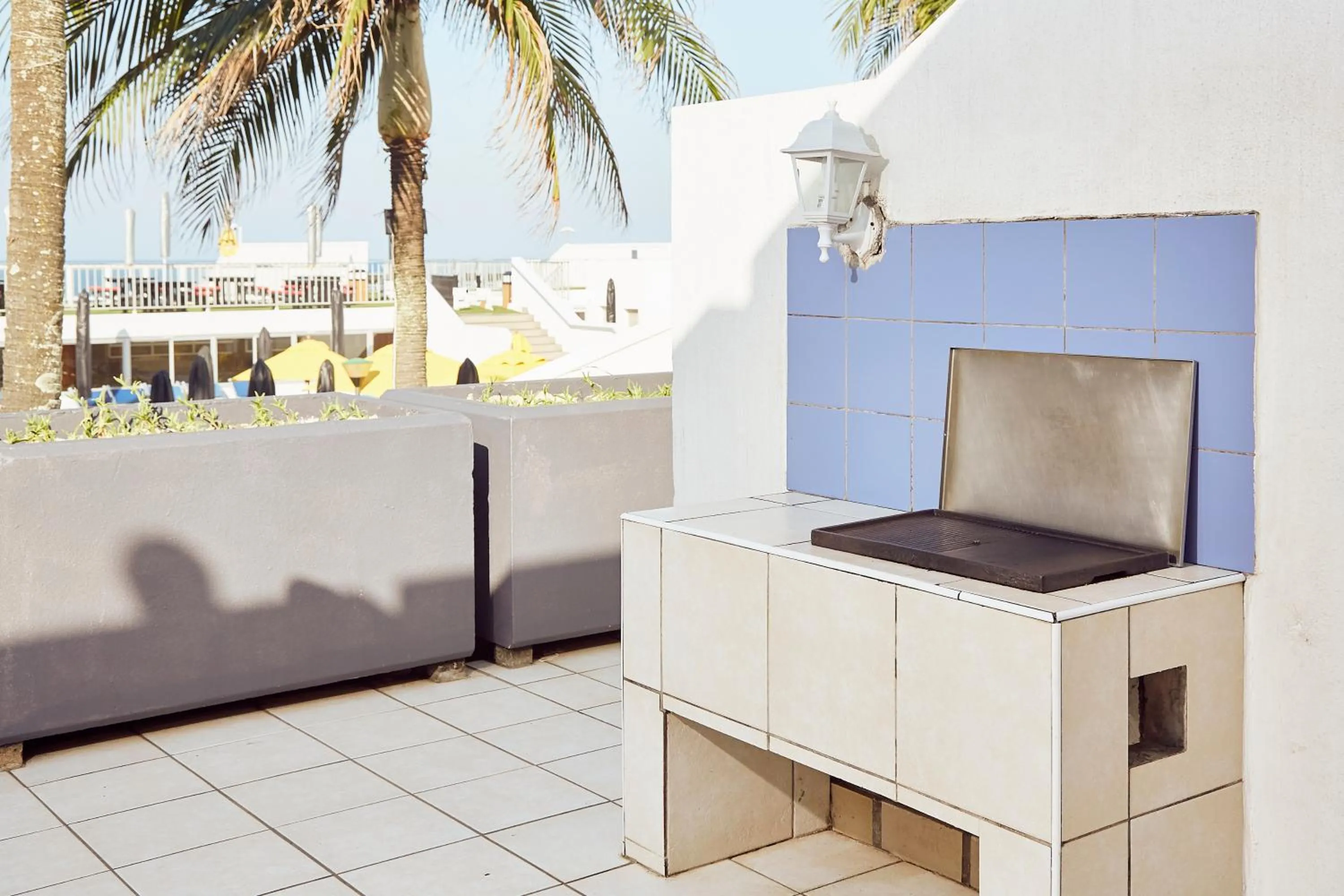 BBQ facilities in First Group La Montagne