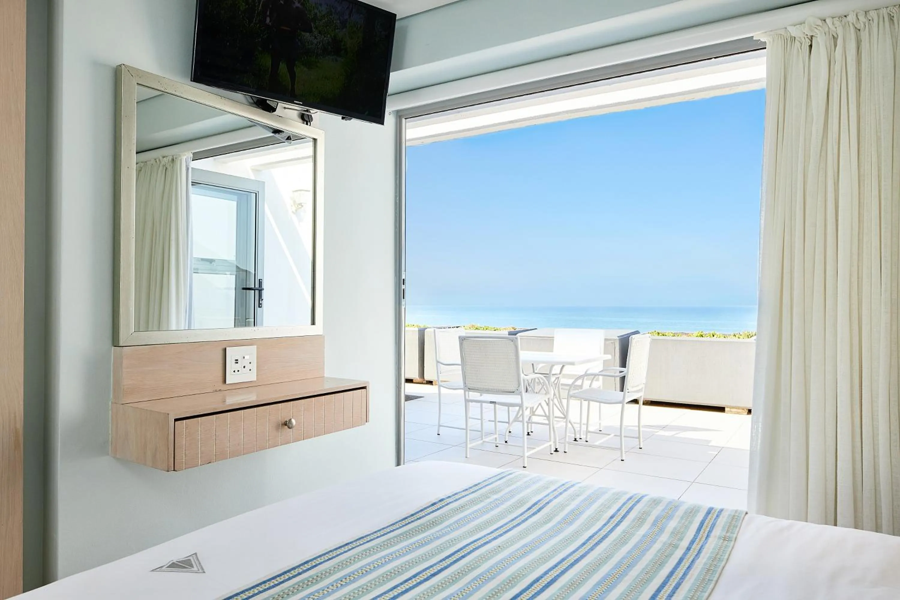 Bed in First Group La Montagne