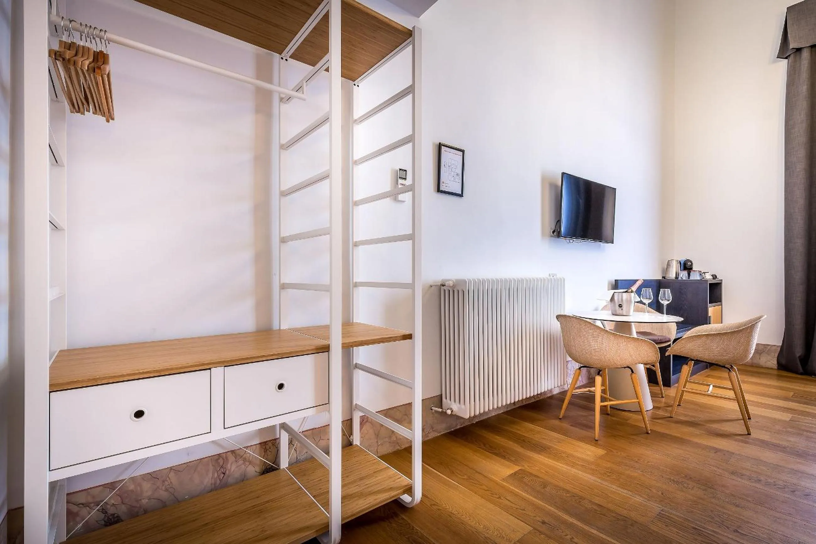 TV and multimedia, Bed in Residenza D'Epoca Al Numero 8