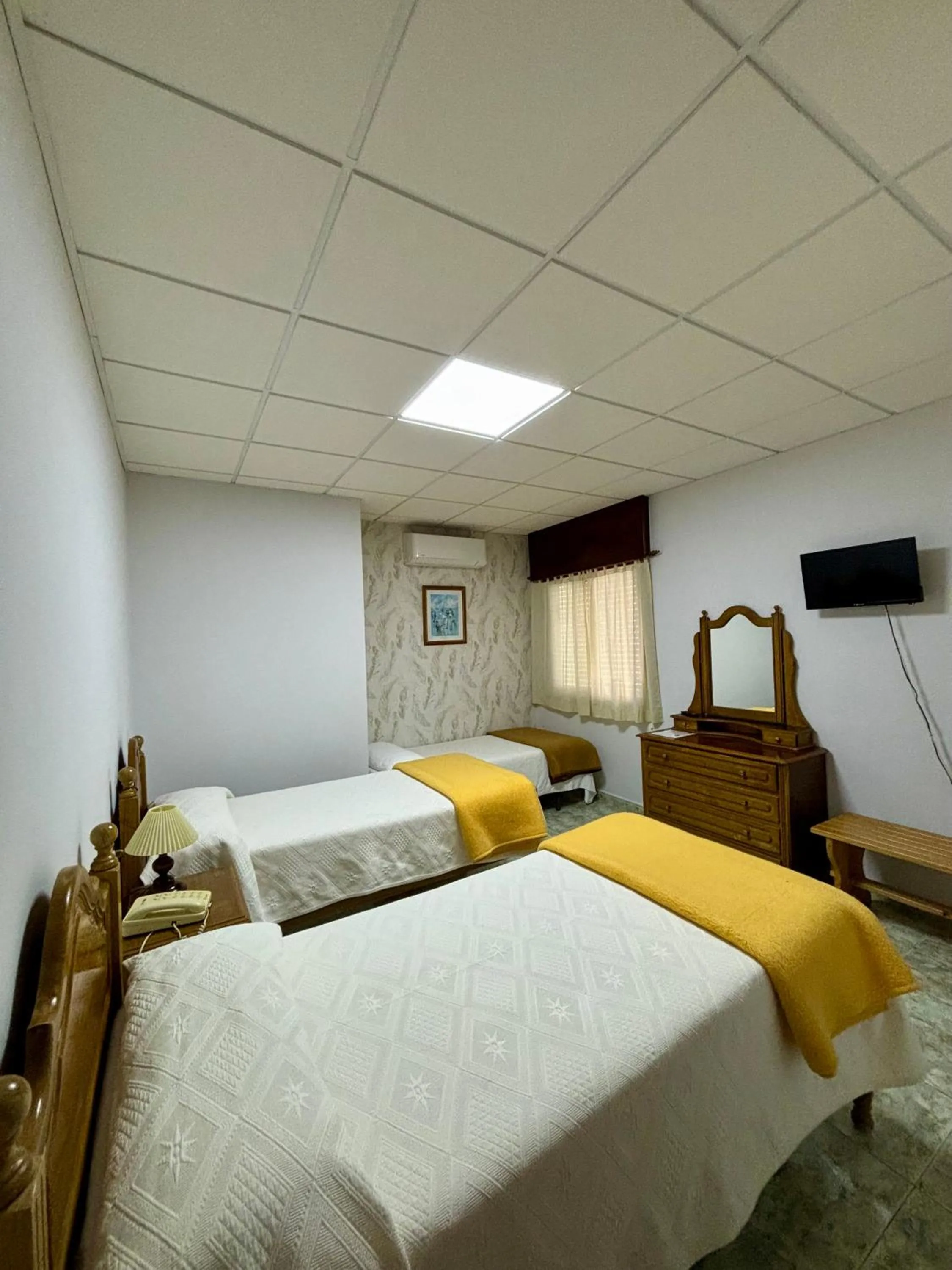 Photo of the whole room, Bed in Hotel Vasco Da Gama