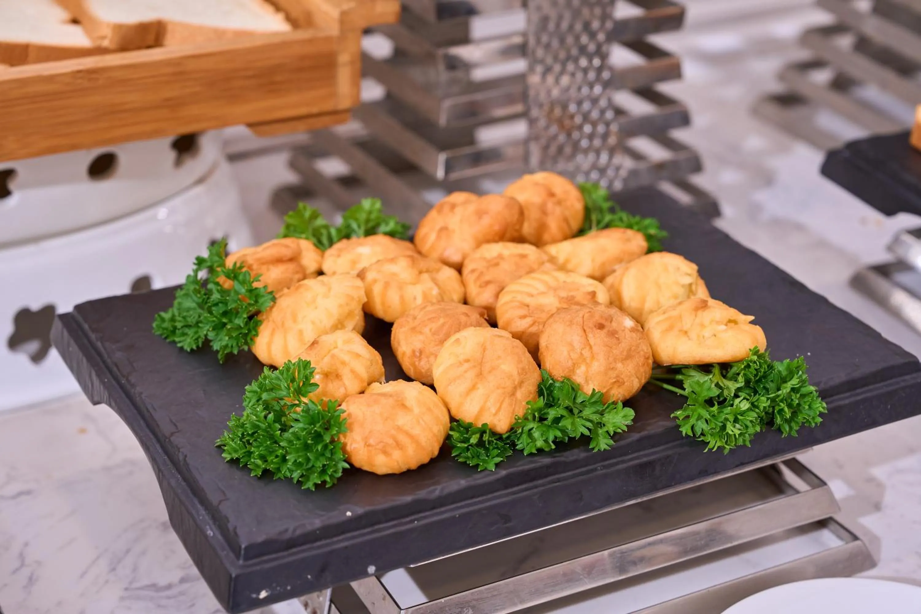 Buffet breakfast in Le Haute Hotel Hai Phong