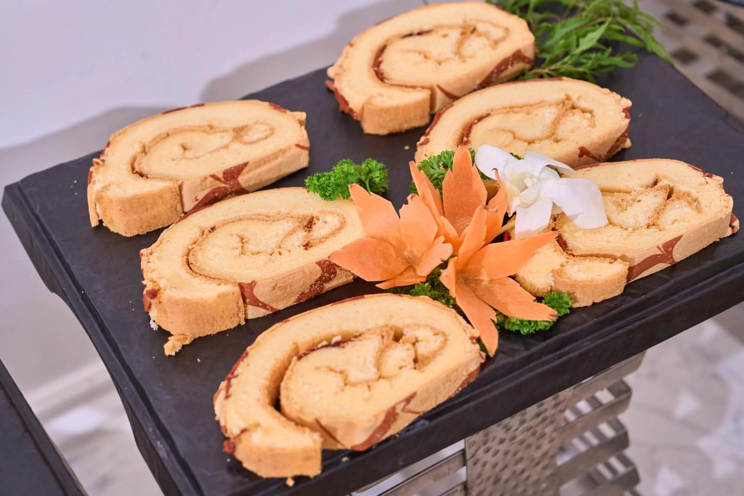 Buffet breakfast in Le Haute Hotel Hai Phong