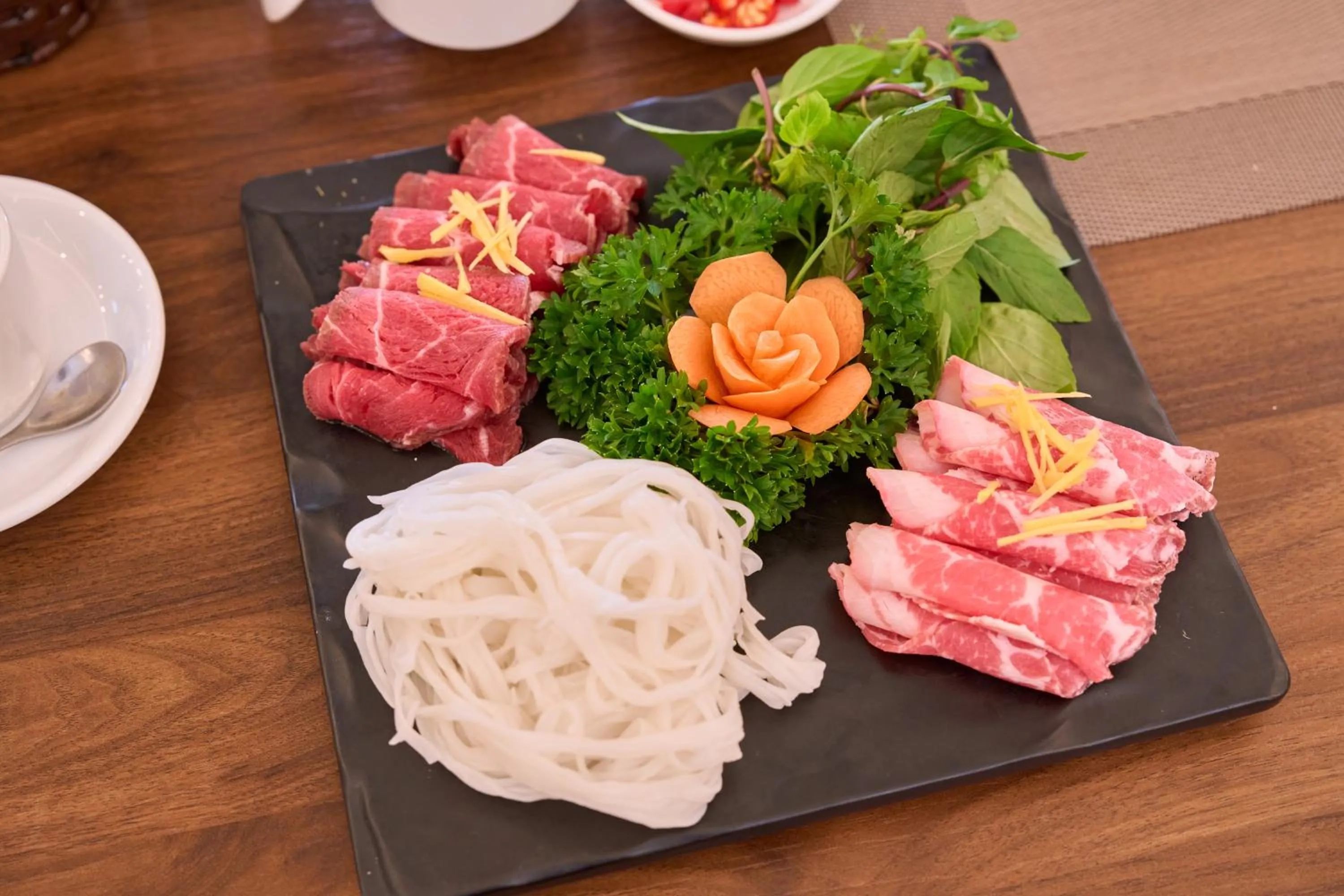 Food and drinks in Le Haute Hotel Hai Phong