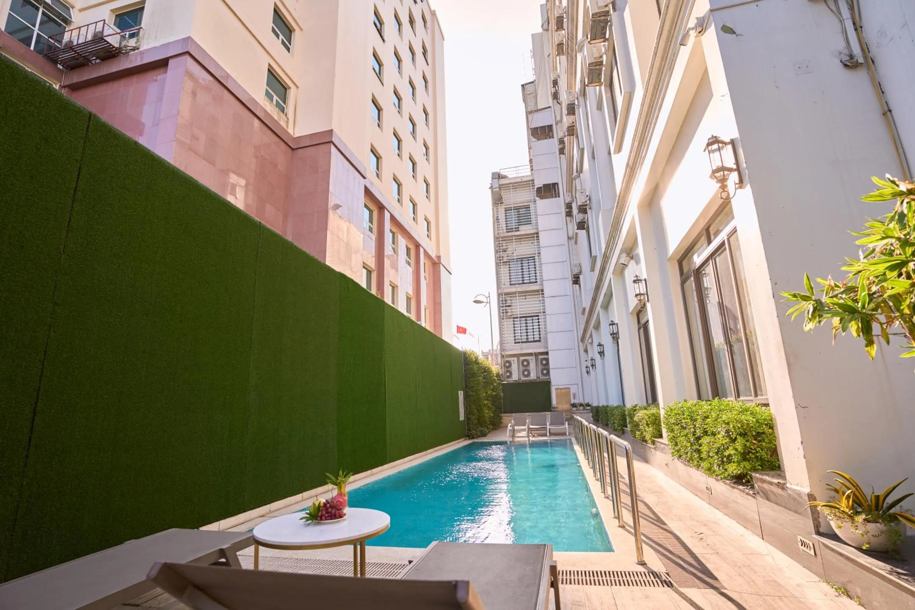 Swimming pool in Le Haute Hotel Hai Phong