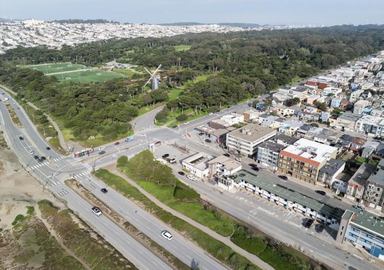 Natural landscape in Motel 6 San Francisco, CA Great Highway