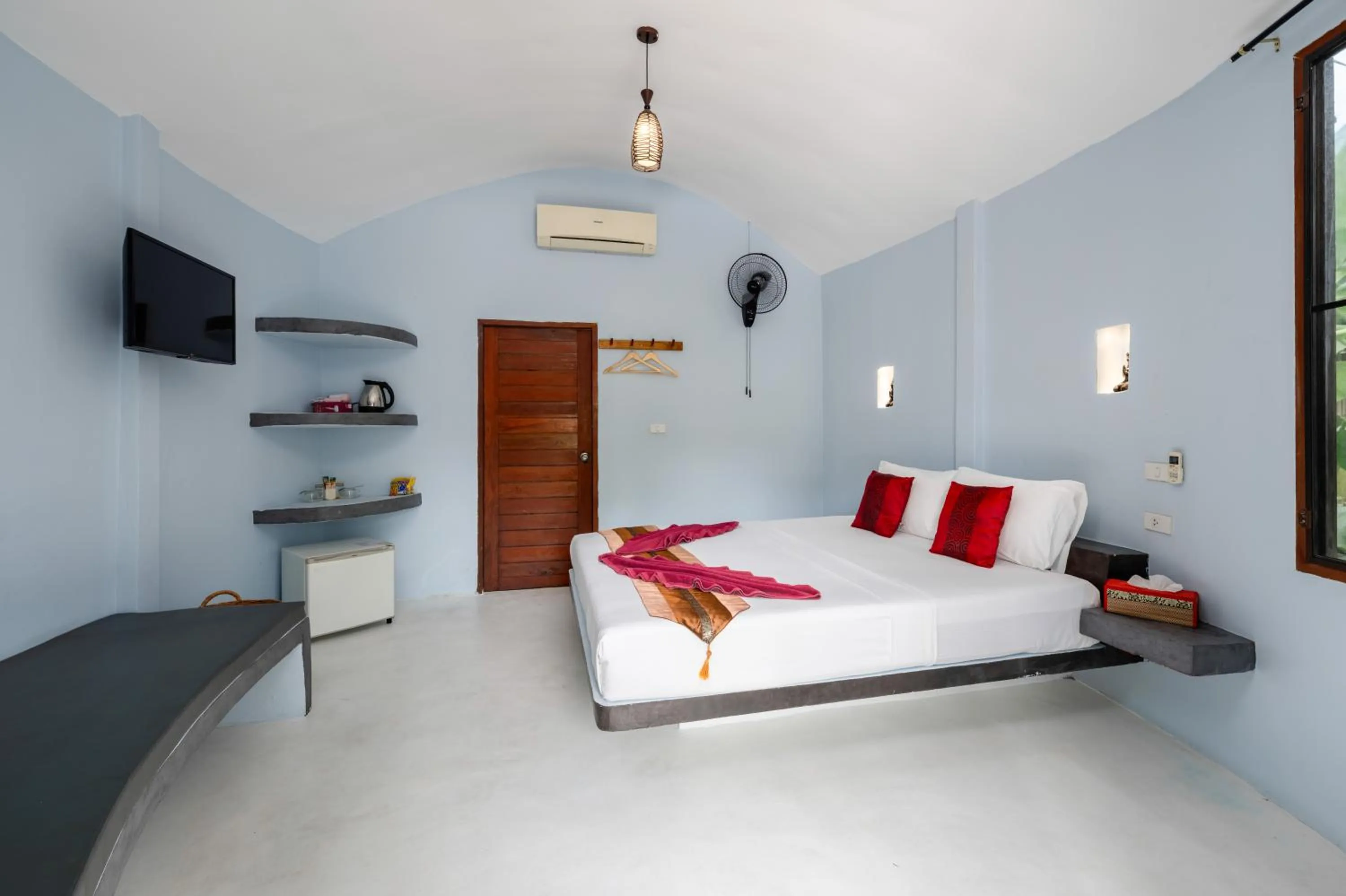 Bed in Avocado Koh Samui