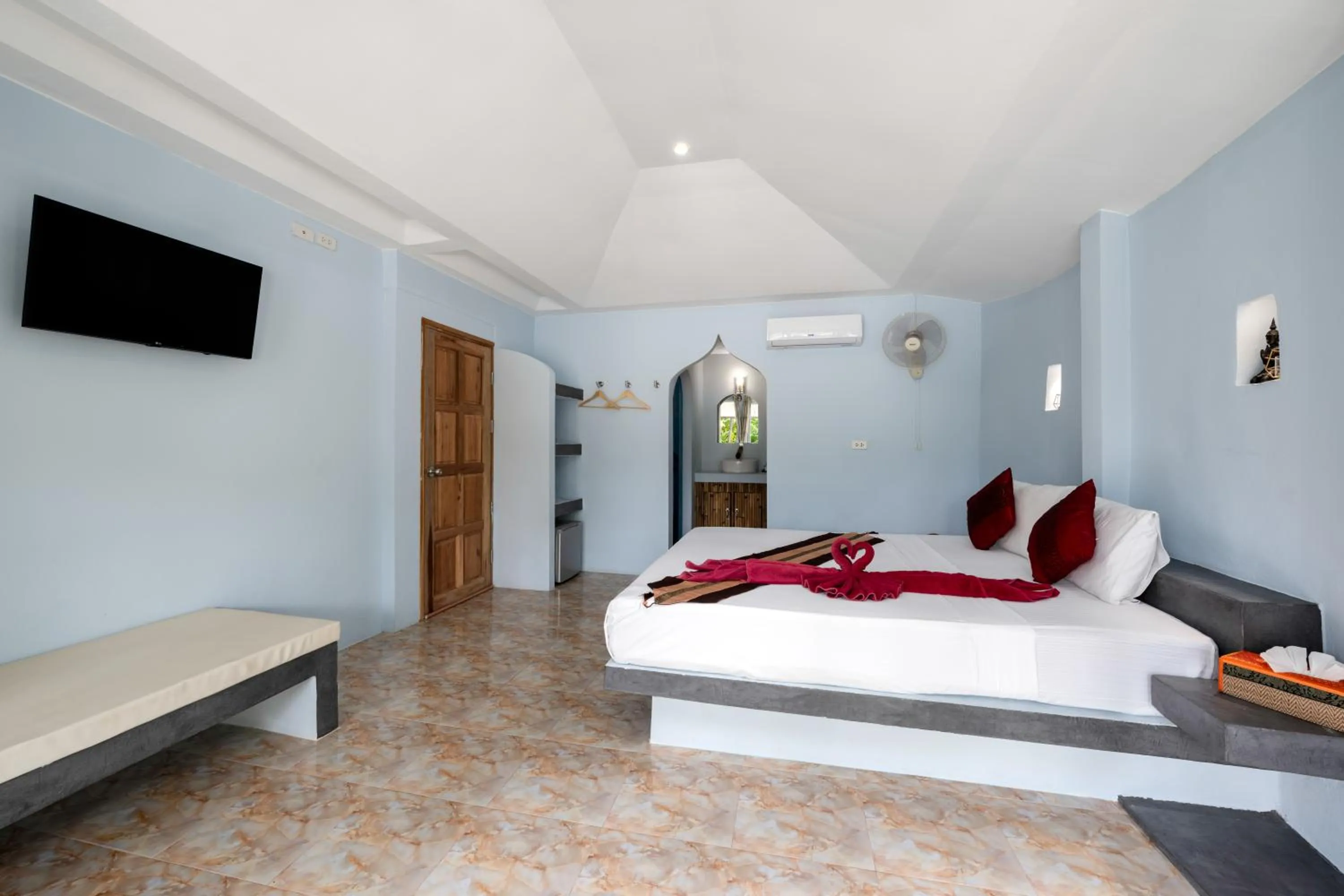 Bathroom, Bed in Avocado Koh Samui