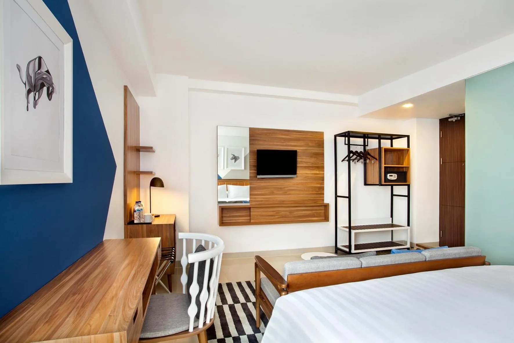 Bed in ibis Budget Cikarang Festival