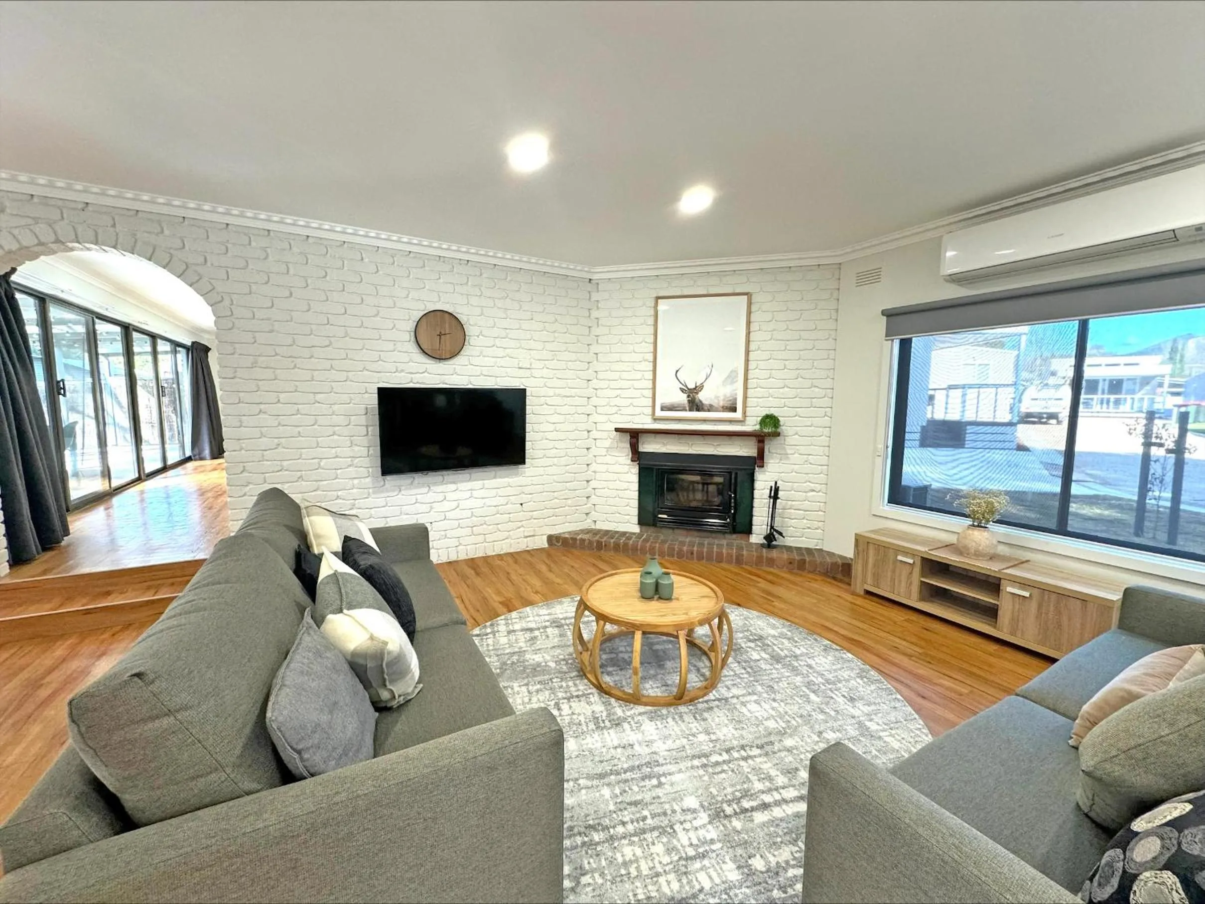 Living room in Tasman Holiday Parks - South Bright