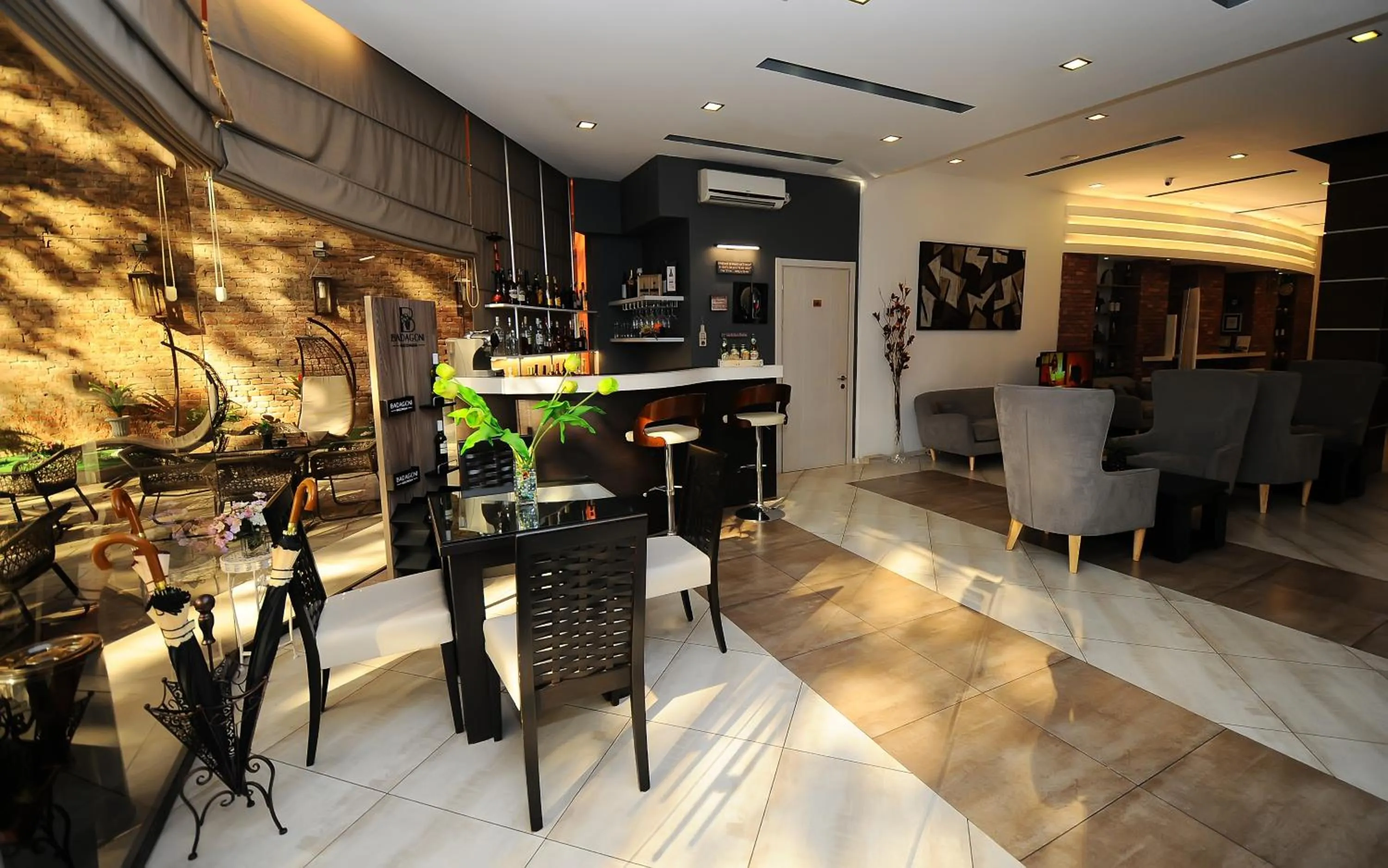 Coffee/tea facilities in Coral Boutique Hotel